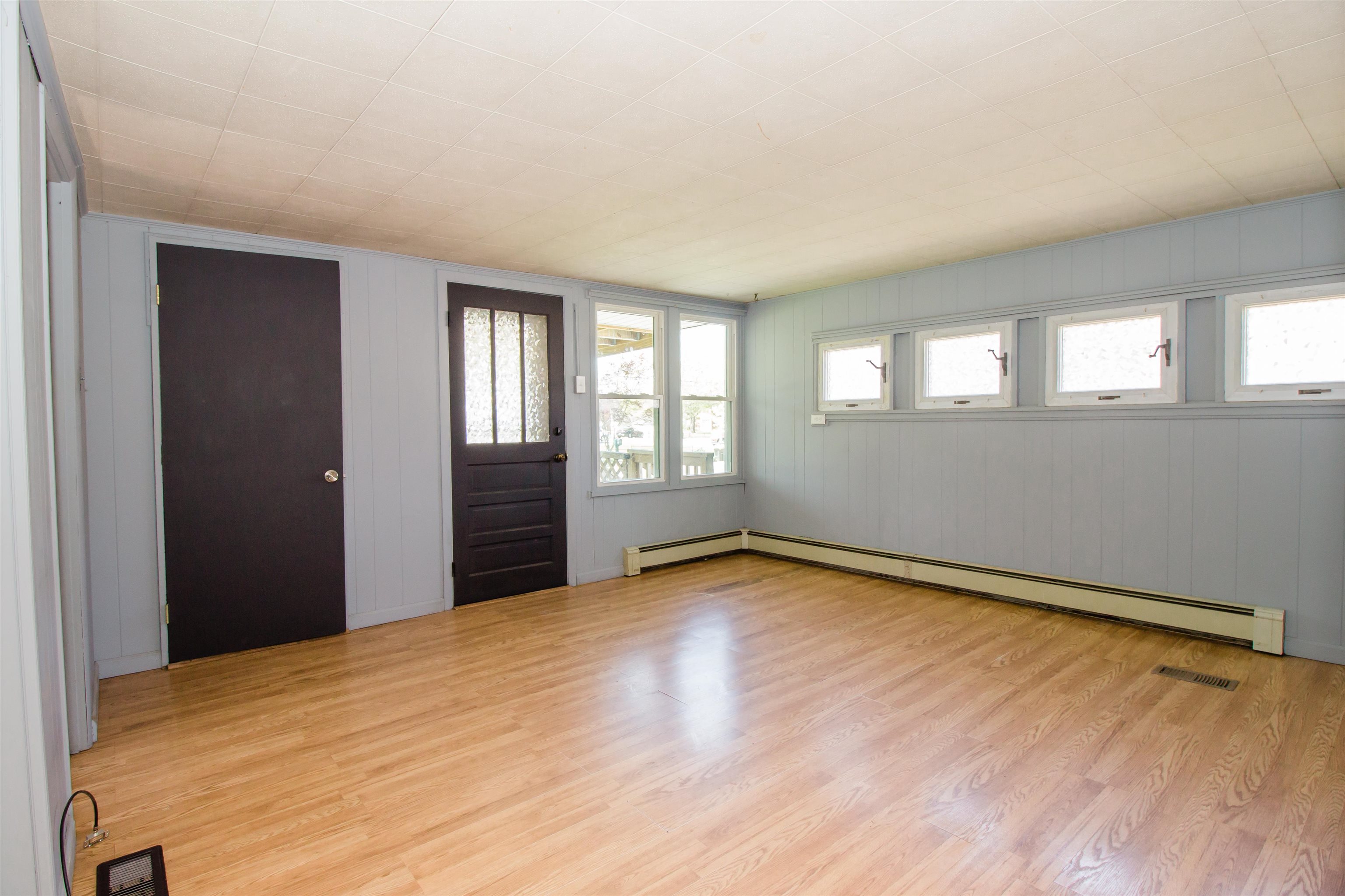 409 BRUCE ST, BRIDGEWATER, Virginia 22812, 3 Bedrooms Bedrooms, ,2 BathroomsBathrooms,Residential,409 BRUCE ST,663885 MLS # 663885