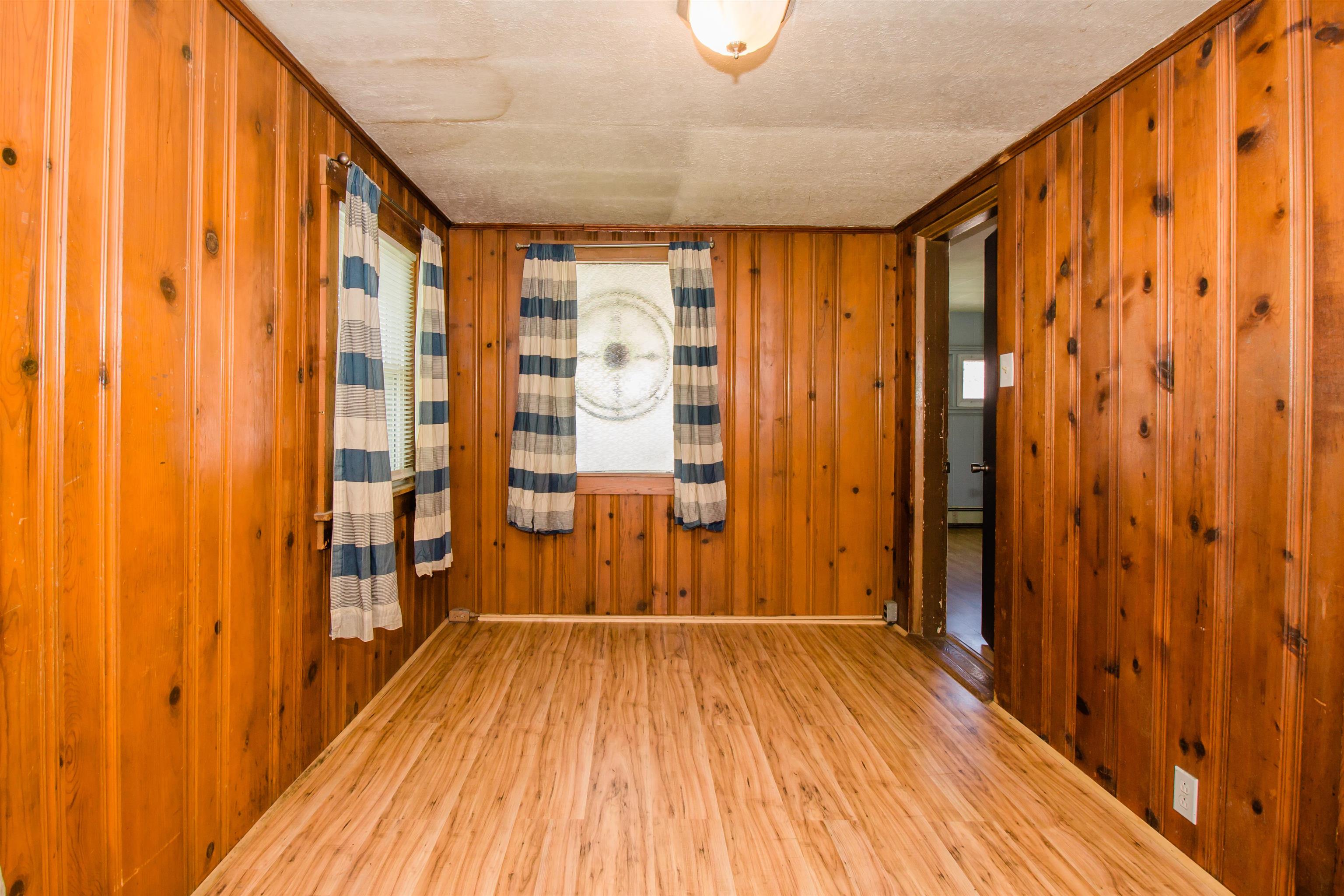 409 BRUCE ST, BRIDGEWATER, Virginia 22812, 3 Bedrooms Bedrooms, ,2 BathroomsBathrooms,Residential,409 BRUCE ST,663885 MLS # 663885