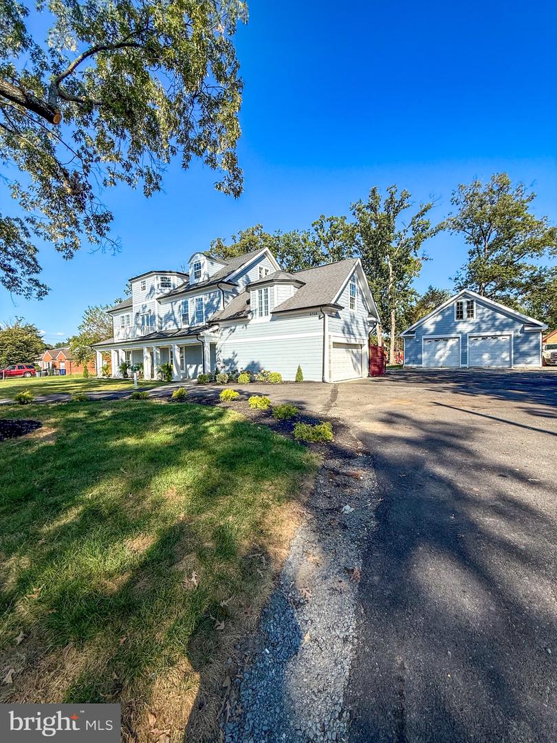 6709 S BENSON DR, ALEXANDRIA, Virginia 22306, 6 Bedrooms Bedrooms, 12 Rooms Rooms,5 BathroomsBathrooms,Residential,For sale,6709 S BENSON DR,VAFX2258908 MLS # VAFX2258908