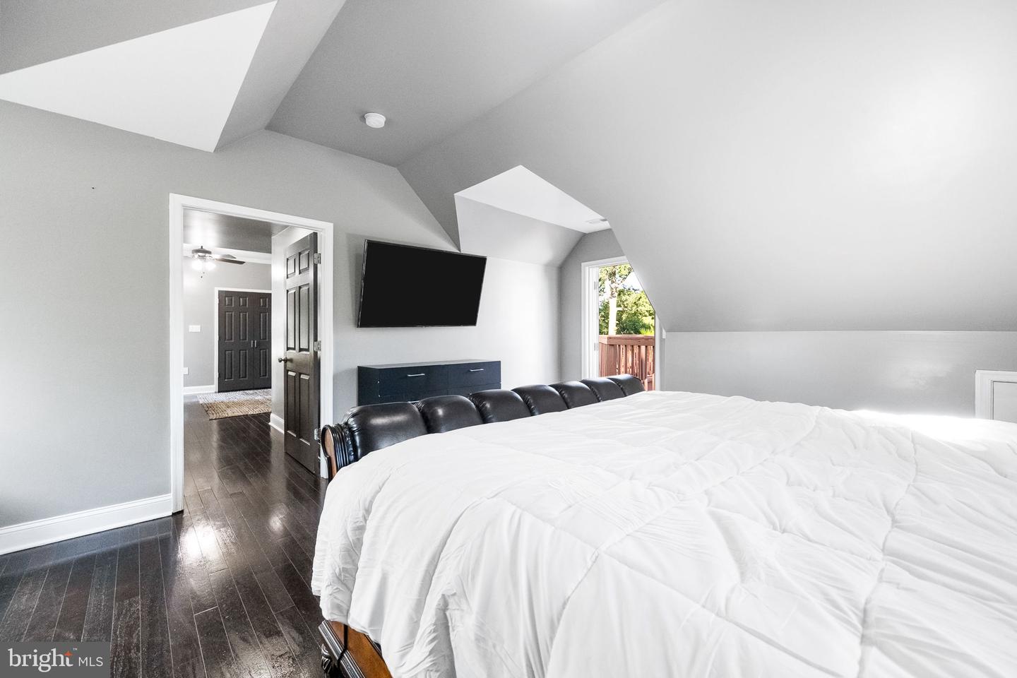 6709 S BENSON DR, ALEXANDRIA, Virginia 22306, 6 Bedrooms Bedrooms, 12 Rooms Rooms,5 BathroomsBathrooms,Residential,For sale,6709 S BENSON DR,VAFX2258908 MLS # VAFX2258908 6709 S BENSON DR, ALEXANDRIA, Virginia 22306, 6 Bedrooms Bedrooms, 12 Rooms Rooms,5 BathroomsBathrooms,Residential,For sale,6709 S BENSON DR,VAFX2258908 MLS # VAFX2258908