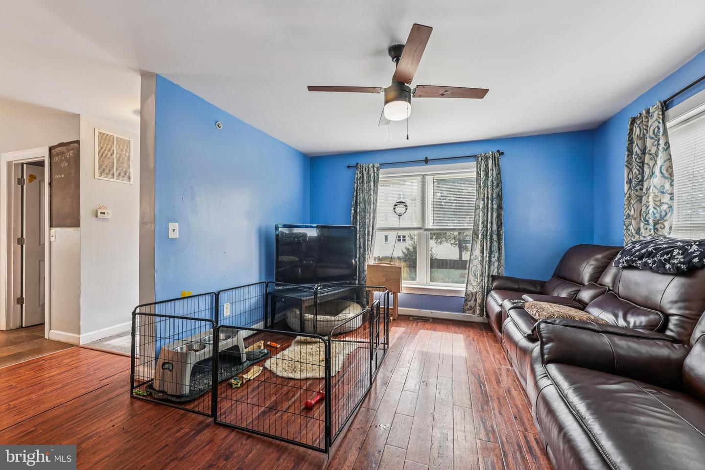 4905 MINNESOTA AVE NE, WASHINGTON, District Of Columbia 20019, 5 Bedrooms Bedrooms, ,4 BathroomsBathrooms,Residential,For sale,4905 MINNESOTA AVE NE,DCDC2213930 MLS # DCDC2213930