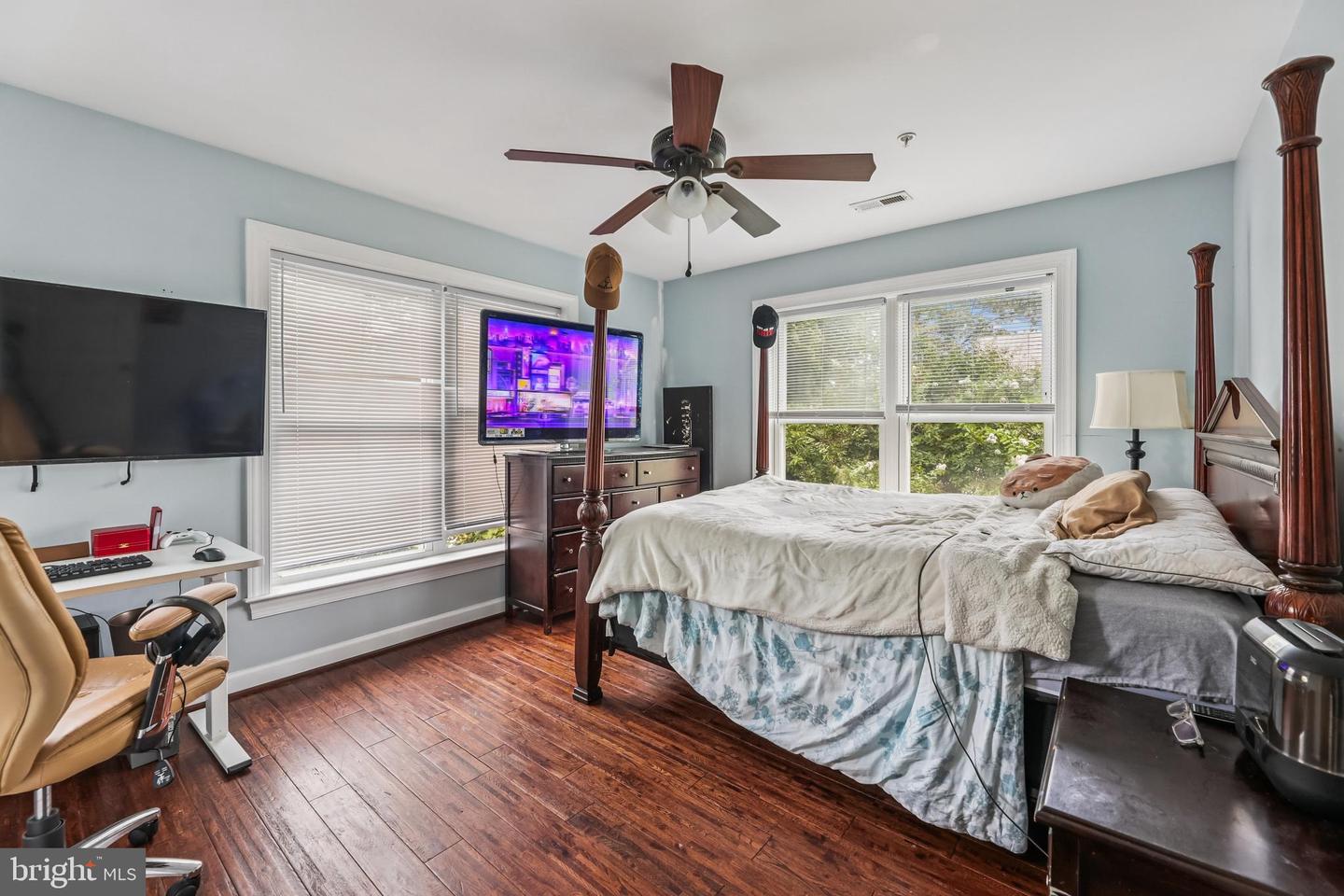 4905 MINNESOTA AVE NE, WASHINGTON, District Of Columbia 20019, 5 Bedrooms Bedrooms, ,4 BathroomsBathrooms,Residential,For sale,4905 MINNESOTA AVE NE,DCDC2213930 MLS # DCDC2213930