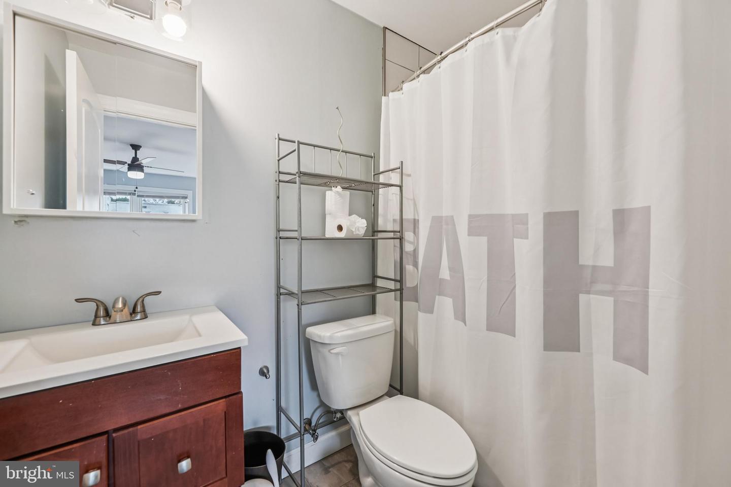 4905 MINNESOTA AVE NE, WASHINGTON, District Of Columbia 20019, 5 Bedrooms Bedrooms, ,4 BathroomsBathrooms,Residential,For sale,4905 MINNESOTA AVE NE,DCDC2213930 MLS # DCDC2213930