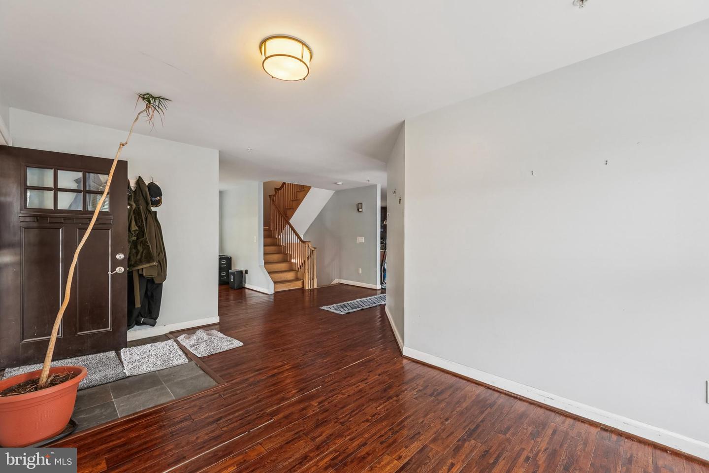 4905 MINNESOTA AVE NE, WASHINGTON, District Of Columbia 20019, 5 Bedrooms Bedrooms, ,4 BathroomsBathrooms,Residential,For sale,4905 MINNESOTA AVE NE,DCDC2213930 MLS # DCDC2213930