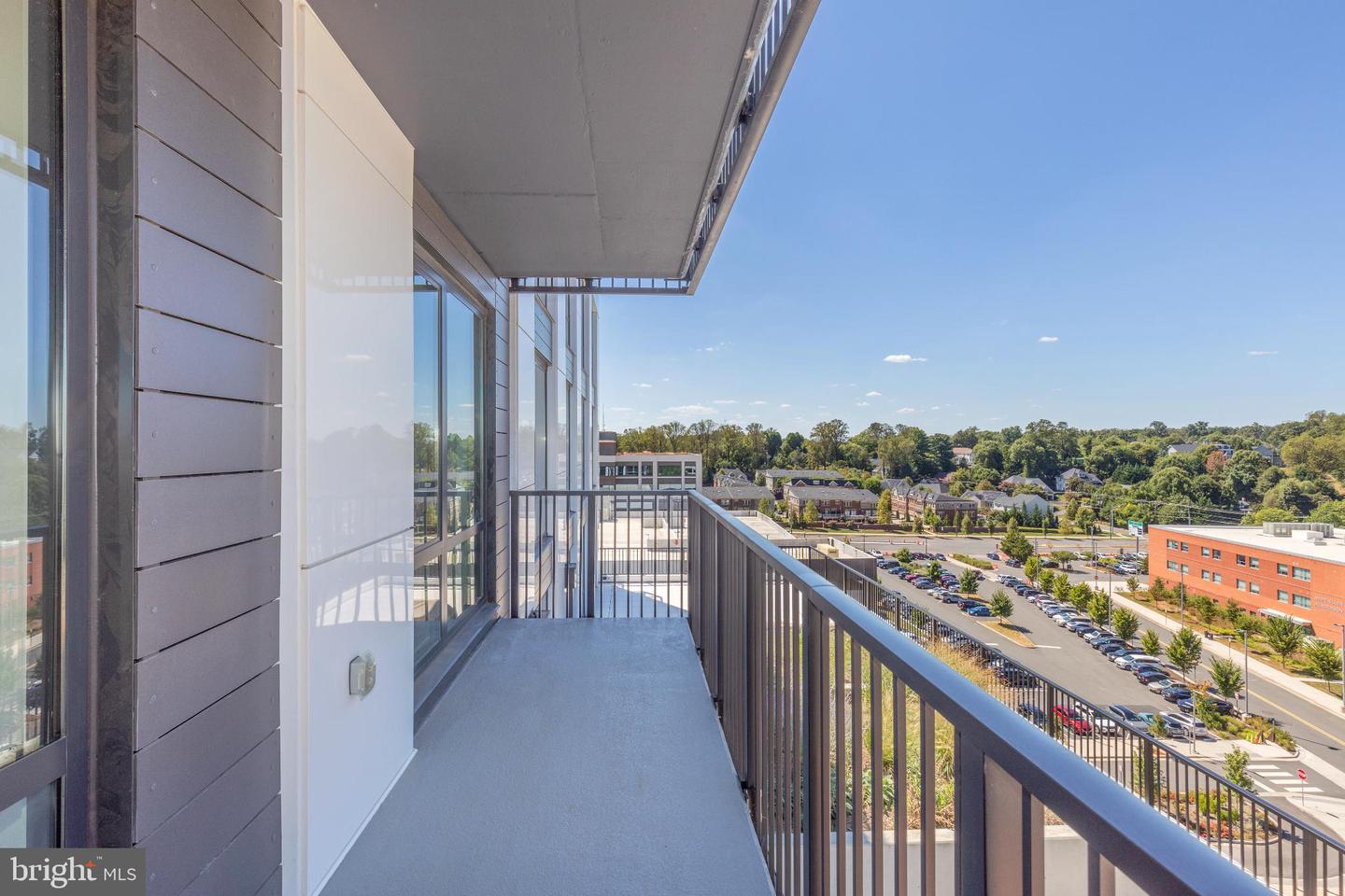 255 W. FALLS STATION BLVD #911, FALLS CHURCH, Virginia 22046, 2 Bedrooms Bedrooms, 4 Rooms Rooms,2 BathroomsBathrooms,Residential,For sale,255 W. FALLS STATION BLVD #911,VAFA2003194 MLS # VAFA2003194