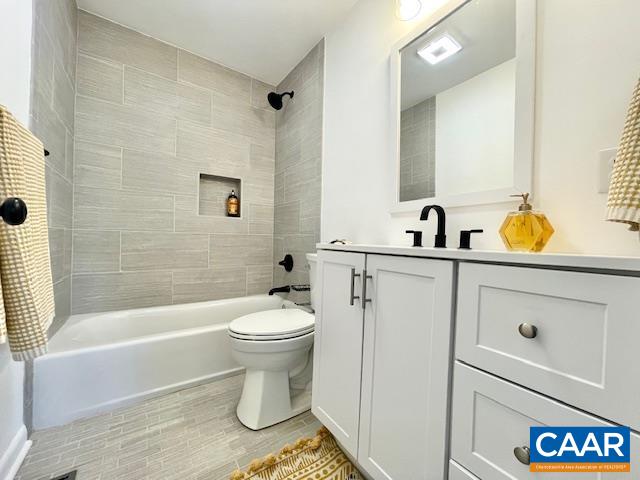 228 BERRY ST, ORANGE, Virginia 22960, 3 Bedrooms Bedrooms, ,1 BathroomBathrooms,Residential,Ultimate Charm in Orange,228 BERRY ST,669522 MLS # 669522