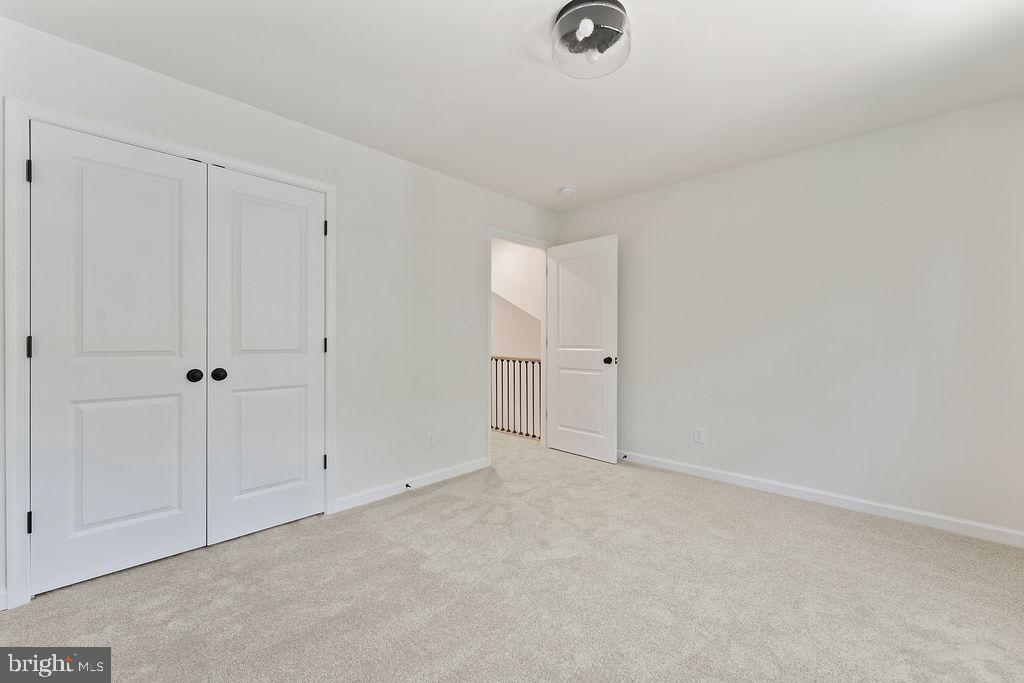 621 CLOVER HILL DR, RUTHER GLEN, Virginia 22546, 4 Bedrooms Bedrooms, ,2 BathroomsBathrooms,Residential,For sale,621 CLOVER HILL DR,VACV2008686 MLS # VACV2008686