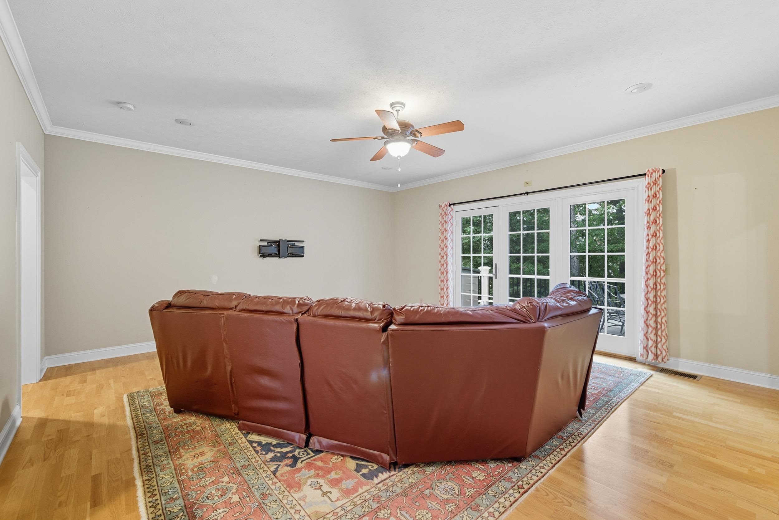 2205 PEARL LN, HARRISONBURG, Virginia 22801, 4 Bedrooms Bedrooms, ,3 BathroomsBathrooms,Residential,2205 PEARL LN,669591 MLS # 669591