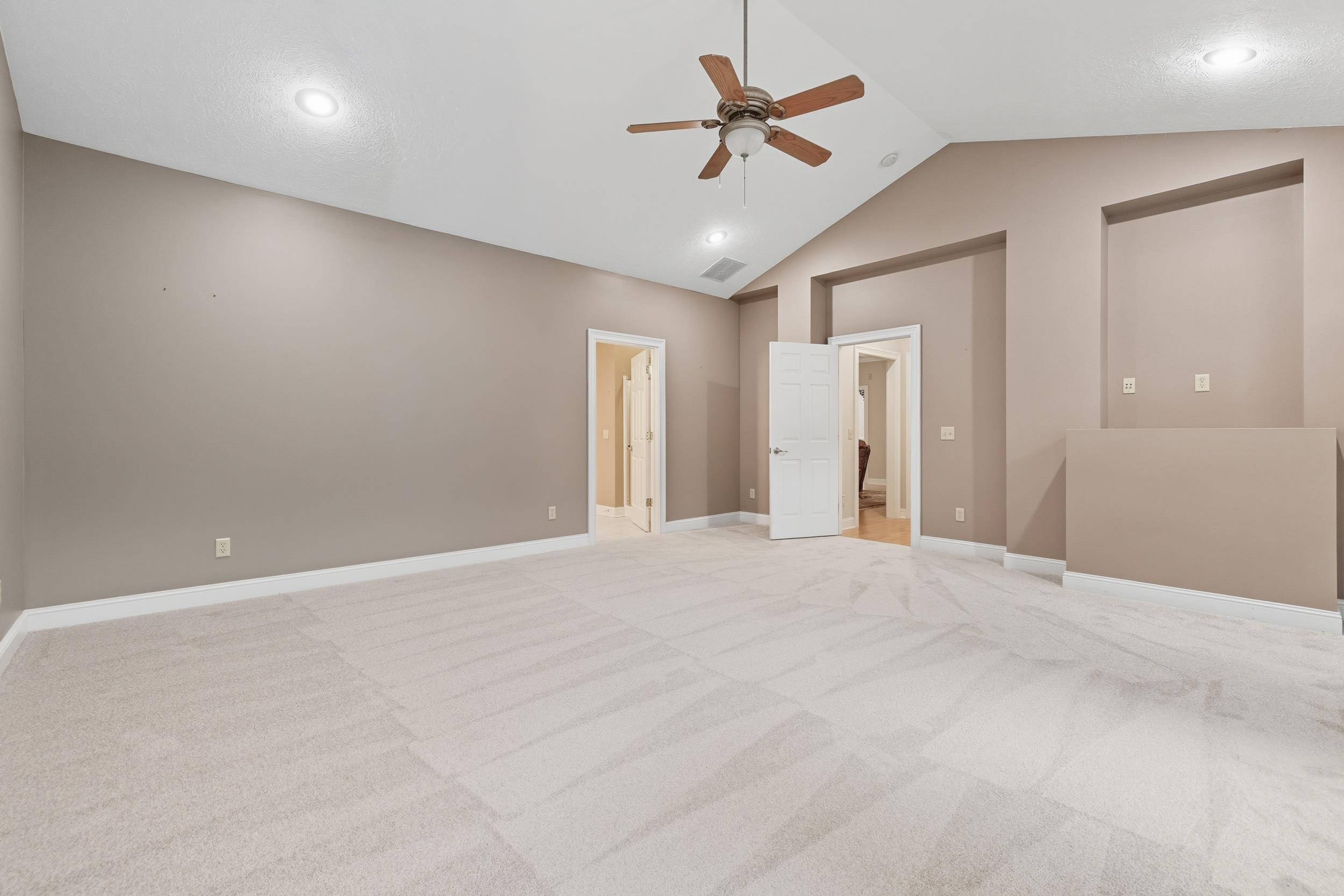 2205 PEARL LN, HARRISONBURG, Virginia 22801, 4 Bedrooms Bedrooms, ,3 BathroomsBathrooms,Residential,2205 PEARL LN,669591 MLS # 669591