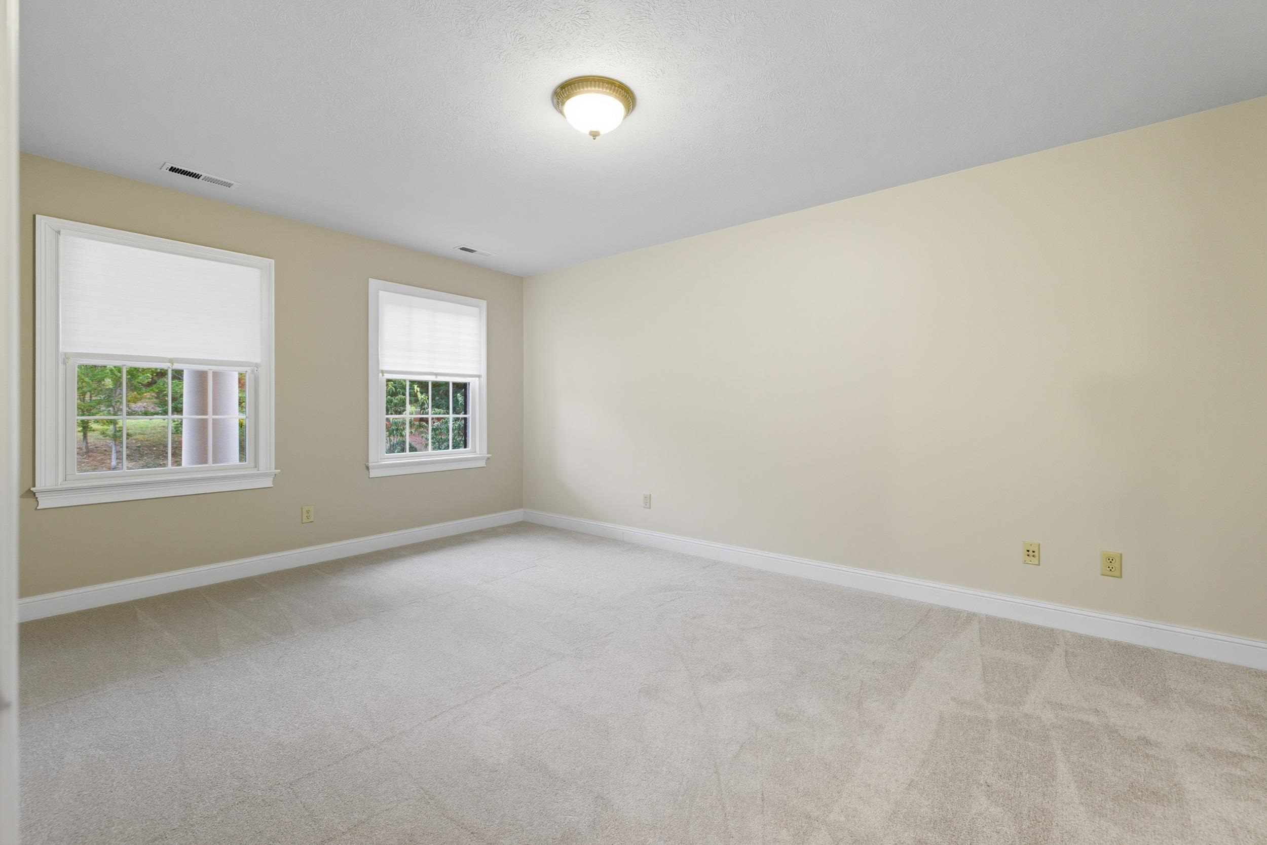2205 PEARL LN, HARRISONBURG, Virginia 22801, 4 Bedrooms Bedrooms, ,3 BathroomsBathrooms,Residential,2205 PEARL LN,669591 MLS # 669591