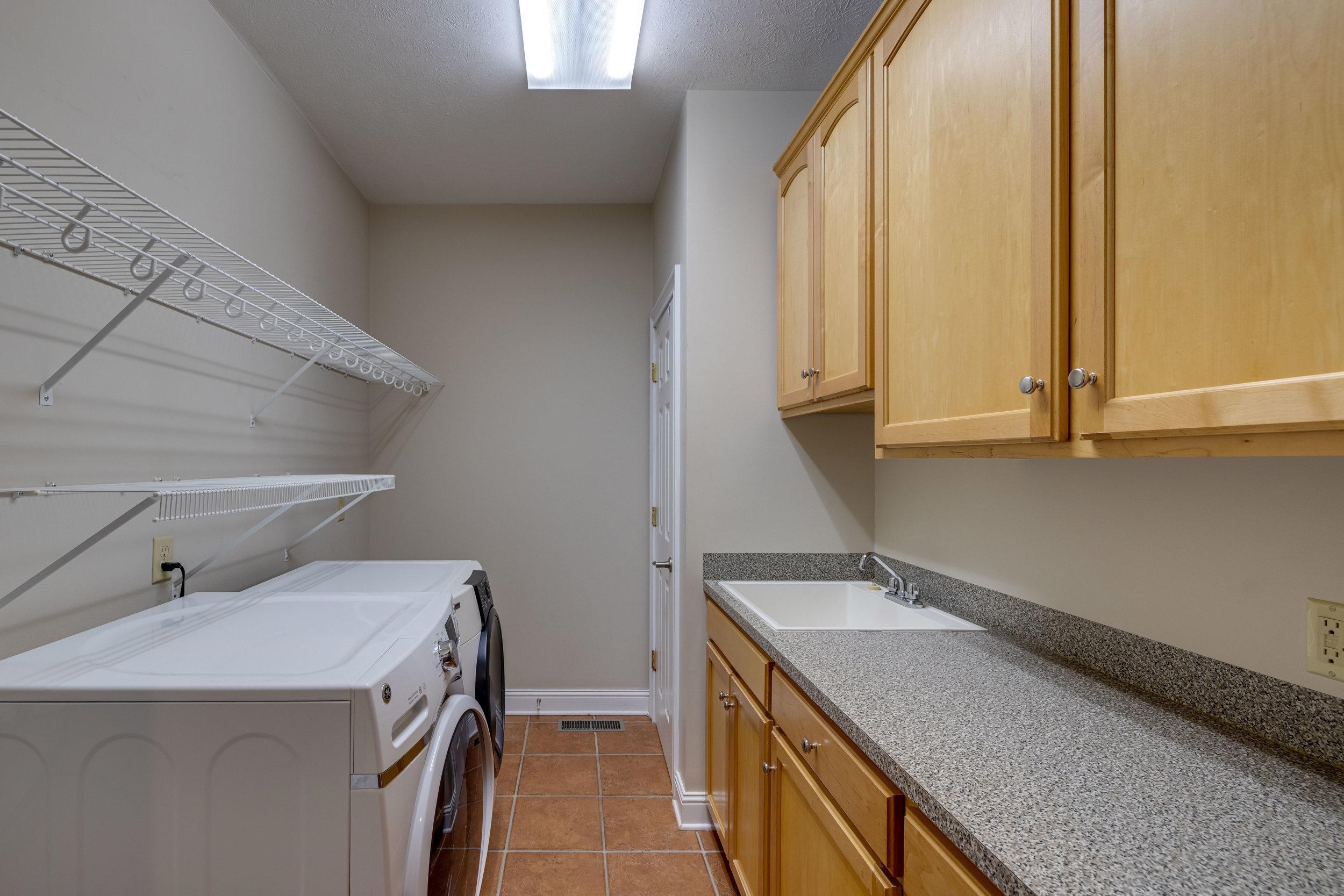 2205 PEARL LN, HARRISONBURG, Virginia 22801, 4 Bedrooms Bedrooms, ,3 BathroomsBathrooms,Residential,2205 PEARL LN,669591 MLS # 669591