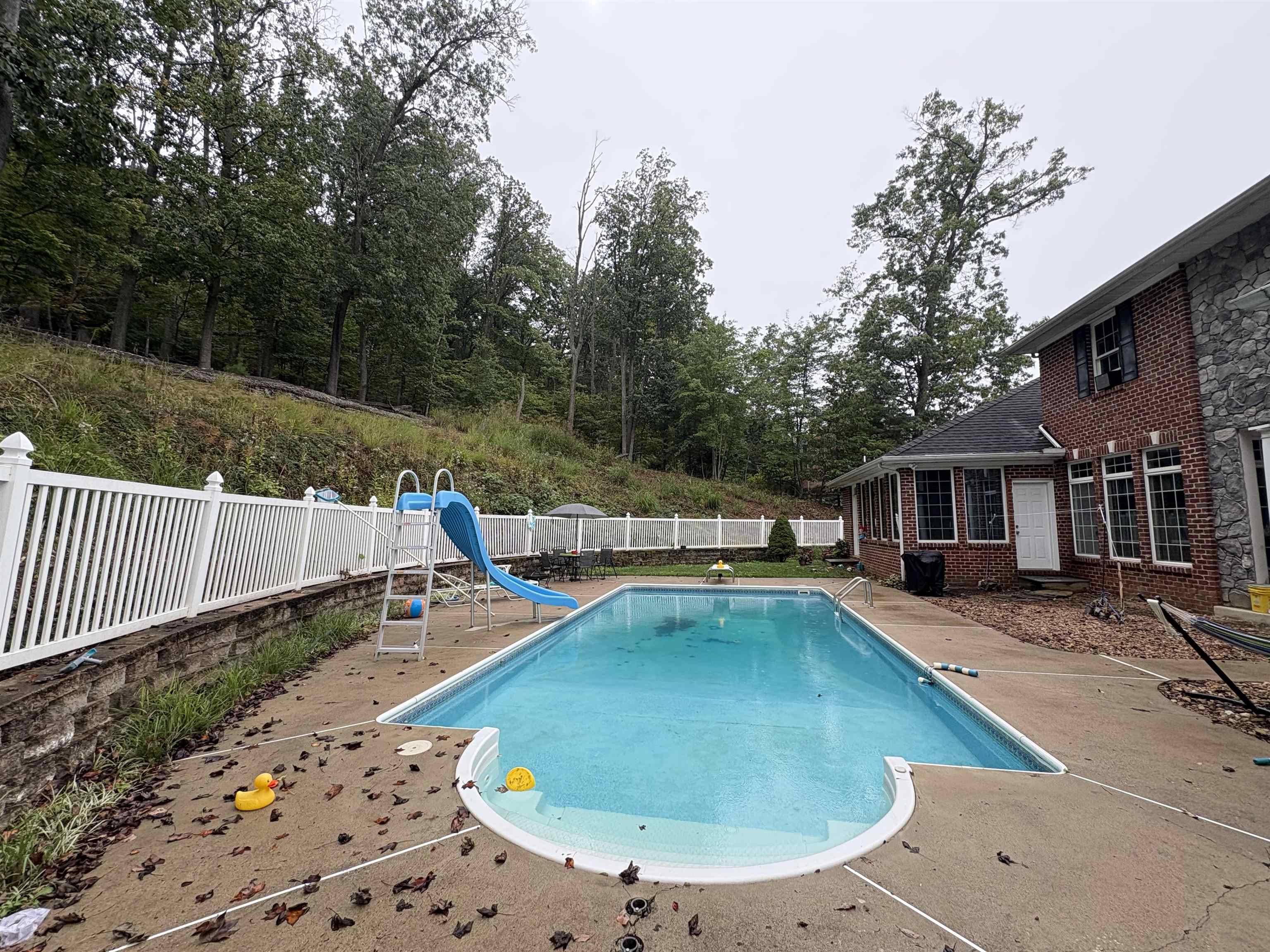 2289 PEARL LN, HARRISONBURG, Virginia 22801, 4 Bedrooms Bedrooms, ,5 BathroomsBathrooms,Residential,2289 PEARL LN,669594 MLS # 669594