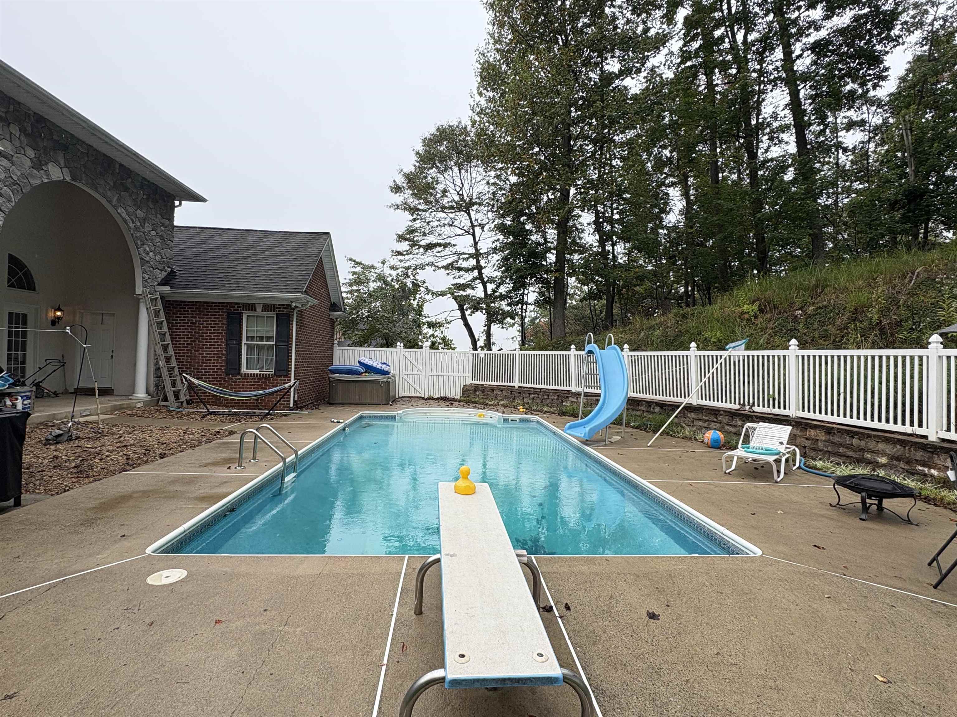2289 PEARL LN, HARRISONBURG, Virginia 22801, 4 Bedrooms Bedrooms, ,5 BathroomsBathrooms,Residential,2289 PEARL LN,669594 MLS # 669594