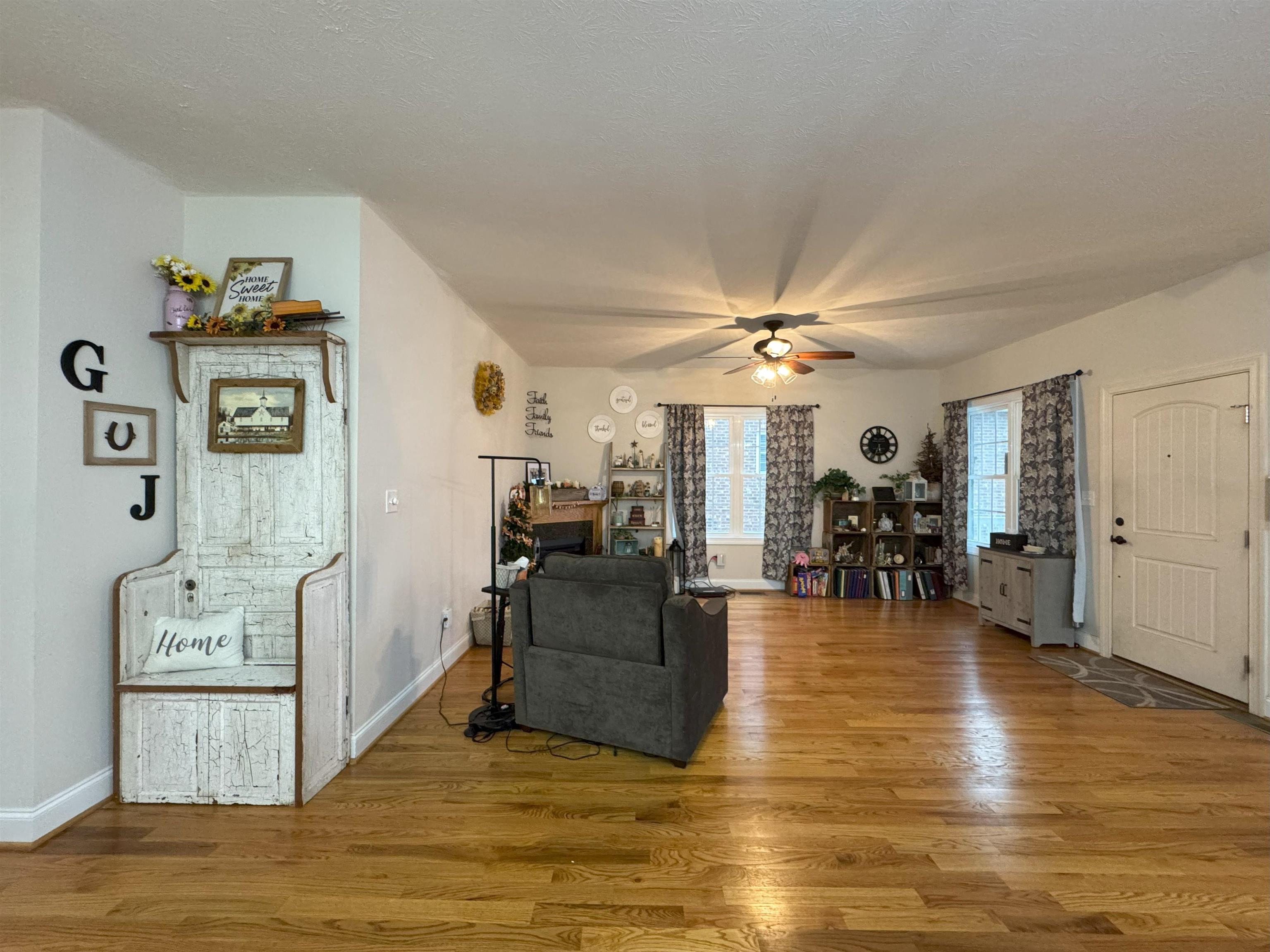 45 GEMSTONE DR, STUARTS DRAFT, Virginia 24477, 3 Bedrooms Bedrooms, ,2 BathroomsBathrooms,Residential,45 GEMSTONE DR,669599 MLS # 669599