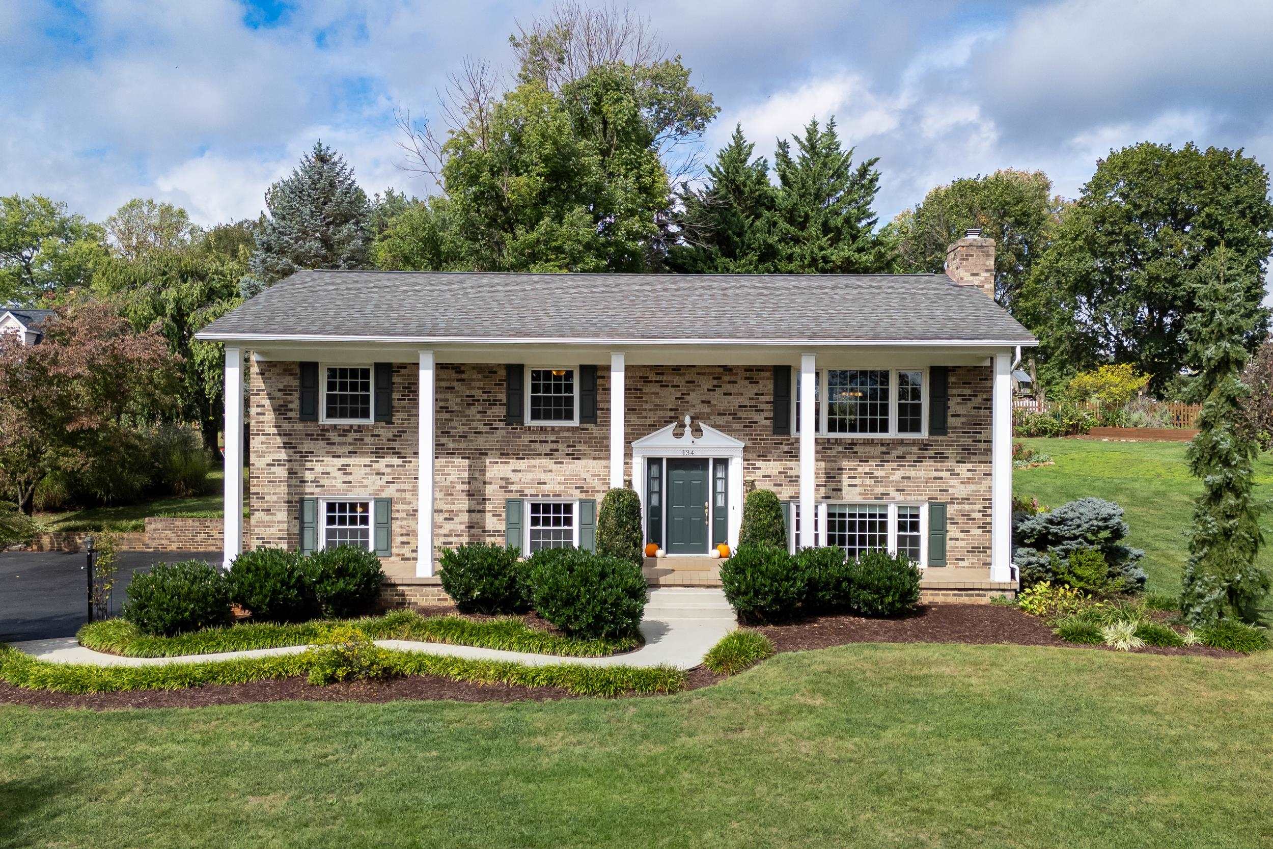 134 RORRER CIR, ROCKINGHAM, Virginia 22801, 4 Bedrooms Bedrooms, ,3 BathroomsBathrooms,Residential,134 RORRER CIR,669571 MLS # 669571