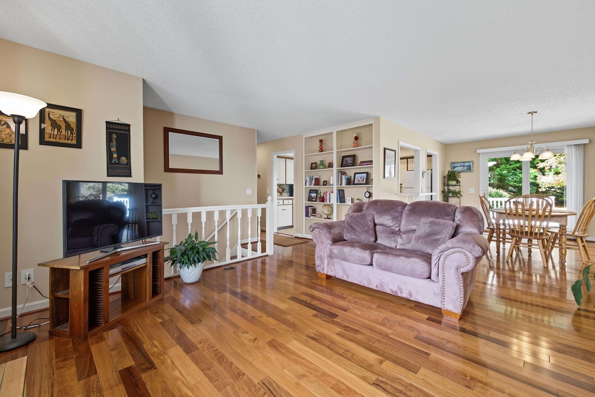 134 RORRER CIR, ROCKINGHAM, Virginia 22801, 4 Bedrooms Bedrooms, ,3 BathroomsBathrooms,Residential,134 RORRER CIR,669571 MLS # 669571