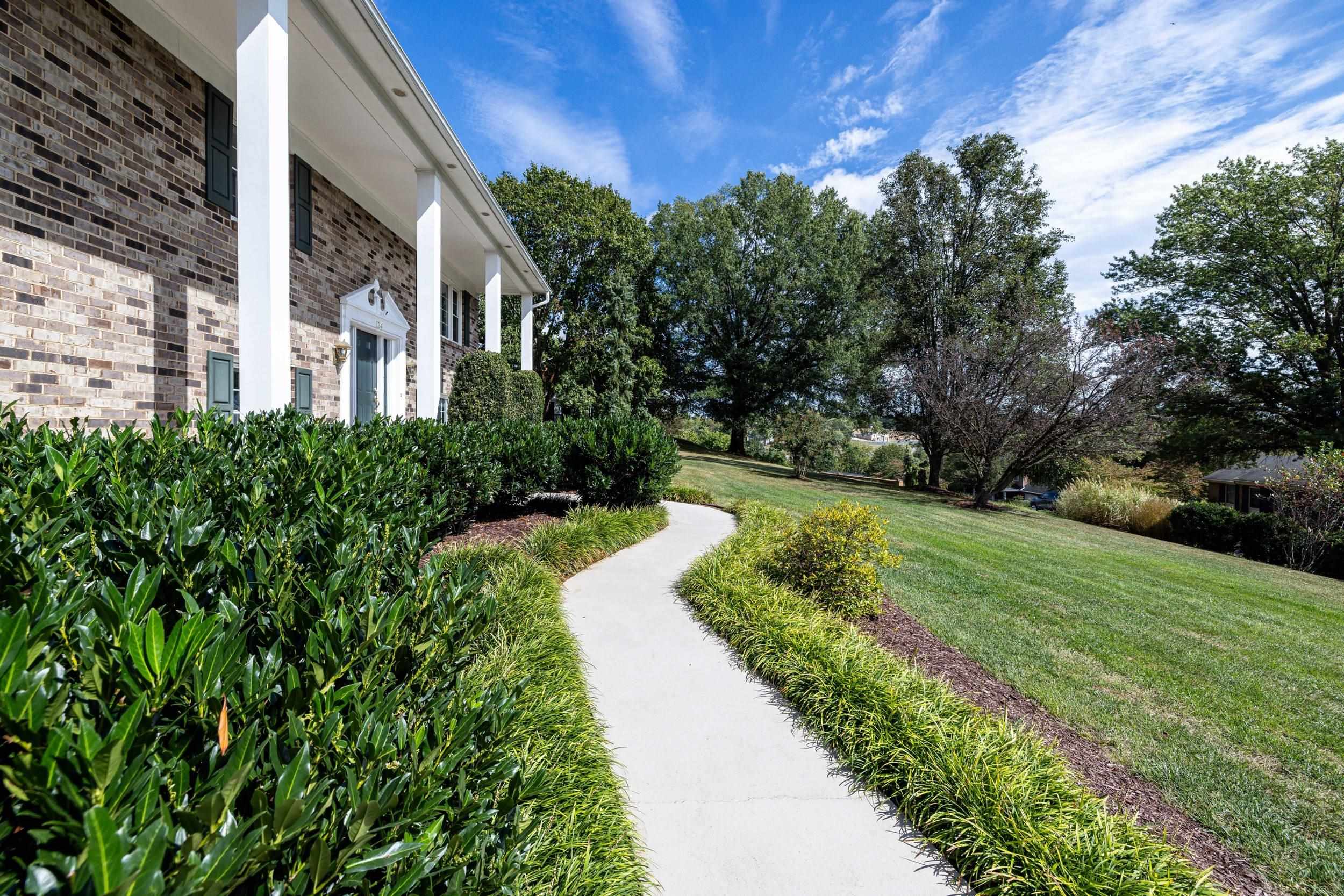 134 RORRER CIR, ROCKINGHAM, Virginia 22801, 4 Bedrooms Bedrooms, ,3 BathroomsBathrooms,Residential,134 RORRER CIR,669571 MLS # 669571