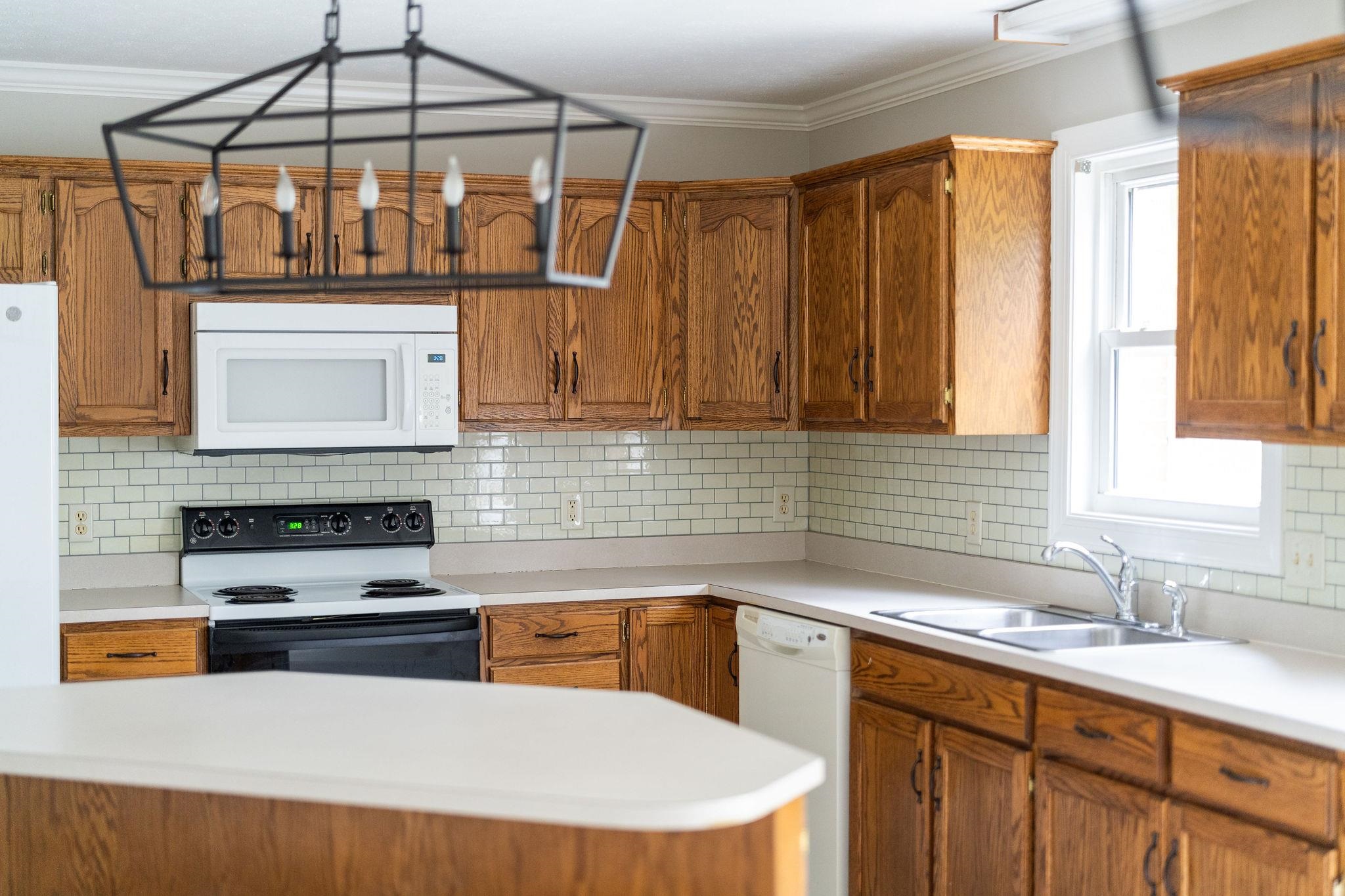 3865 MILL RACE CT, ROCKINGHAM, Virginia 22801, 3 Bedrooms Bedrooms, ,2 BathroomsBathrooms,Residential,3865 MILL RACE CT,669573 MLS # 669573