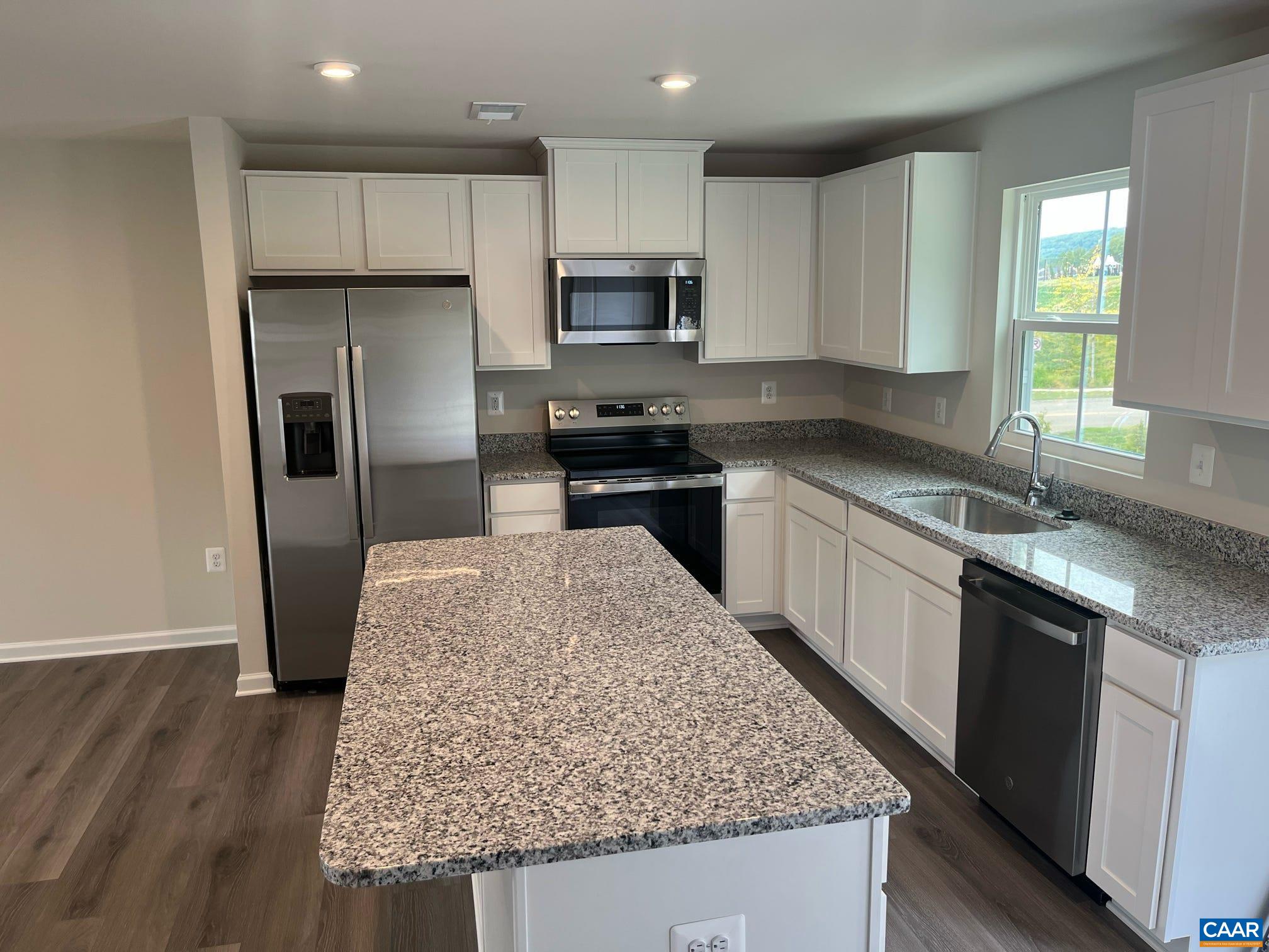 22 EVERGLADES RD, BARBOURSVILLE, Virginia 22923, 4 Bedrooms Bedrooms, ,2 BathroomsBathrooms,Residential,BIRCH MODEL - CREEKSIDE,22 EVERGLADES RD,669577 MLS # 669577