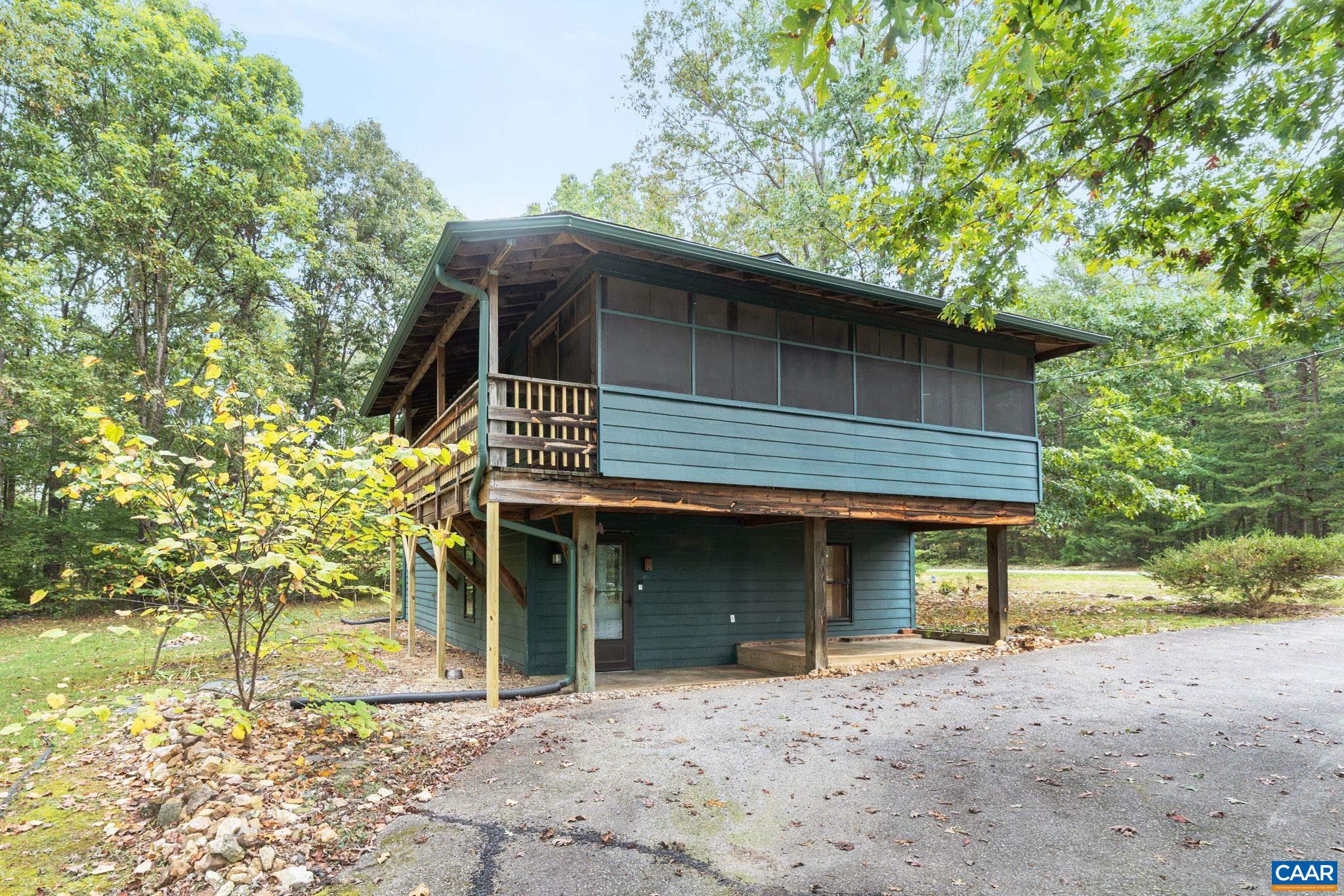 345 WALNUT SHADE RD, LOUISA, Virginia 23093, 2 Bedrooms Bedrooms, ,2 BathroomsBathrooms,Residential,Your Hideaway,345 WALNUT SHADE RD,669585 MLS # 669585