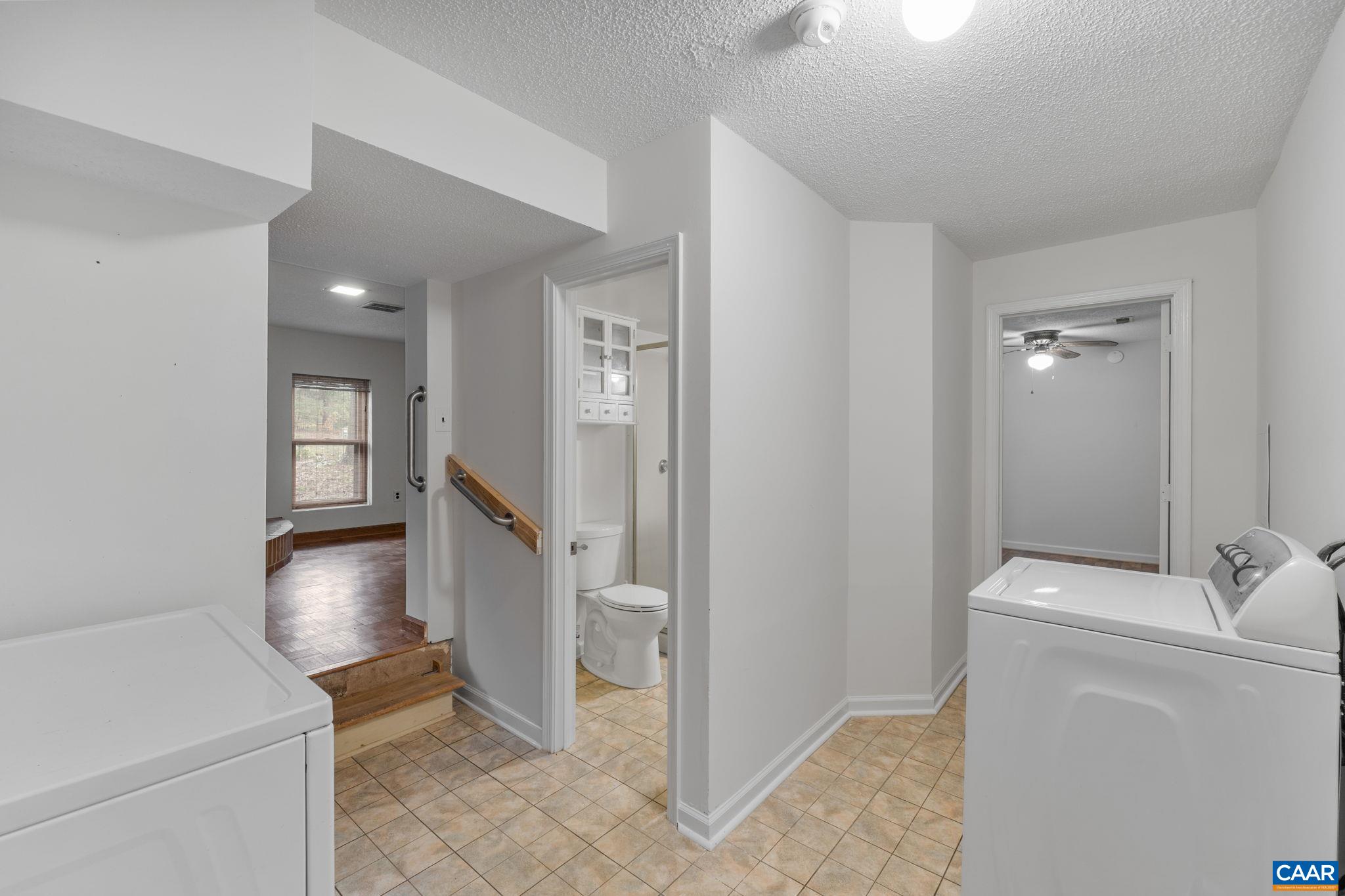 345 WALNUT SHADE RD, LOUISA, Virginia 23093, 2 Bedrooms Bedrooms, ,2 BathroomsBathrooms,Residential,Your Hideaway,345 WALNUT SHADE RD,669585 MLS # 669585