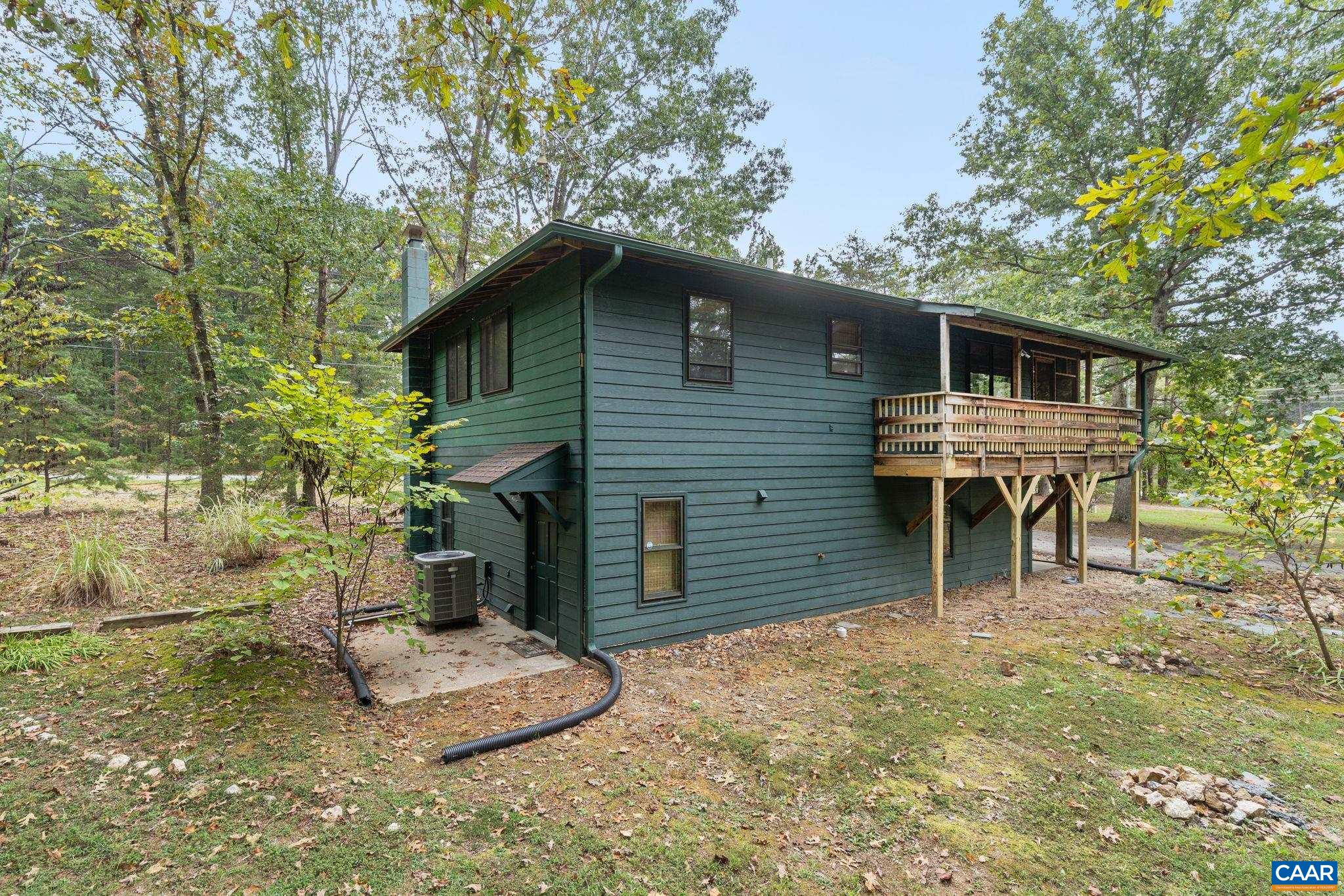345 WALNUT SHADE RD, LOUISA, Virginia 23093, 2 Bedrooms Bedrooms, ,2 BathroomsBathrooms,Residential,Your Hideaway,345 WALNUT SHADE RD,669585 MLS # 669585