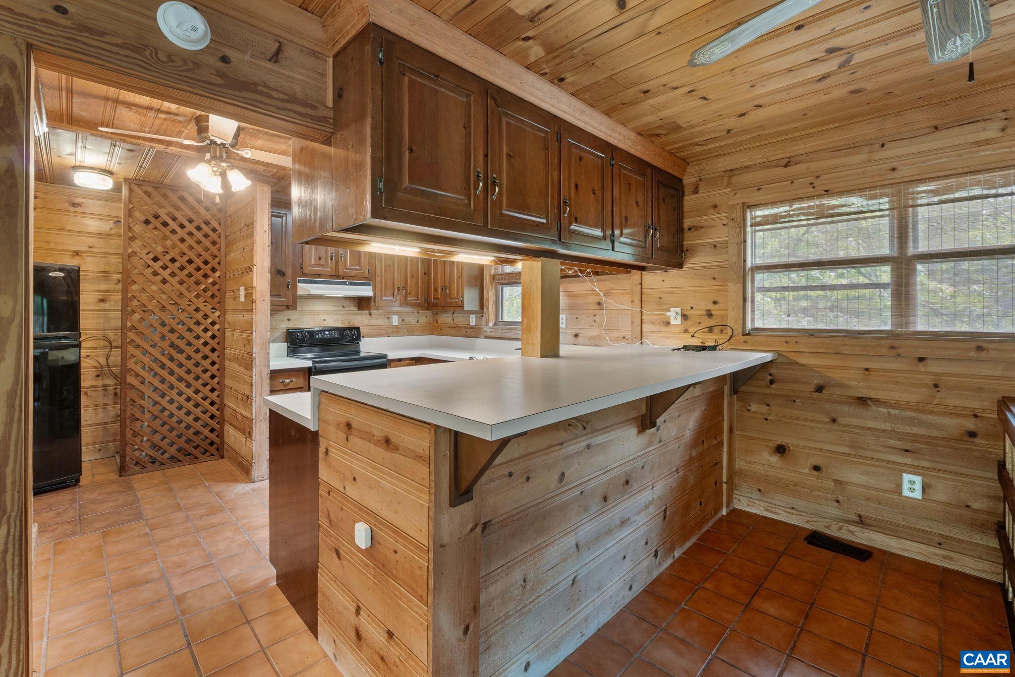 345 WALNUT SHADE RD, LOUISA, Virginia 23093, 2 Bedrooms Bedrooms, ,2 BathroomsBathrooms,Residential,Your Hideaway,345 WALNUT SHADE RD,669585 MLS # 669585