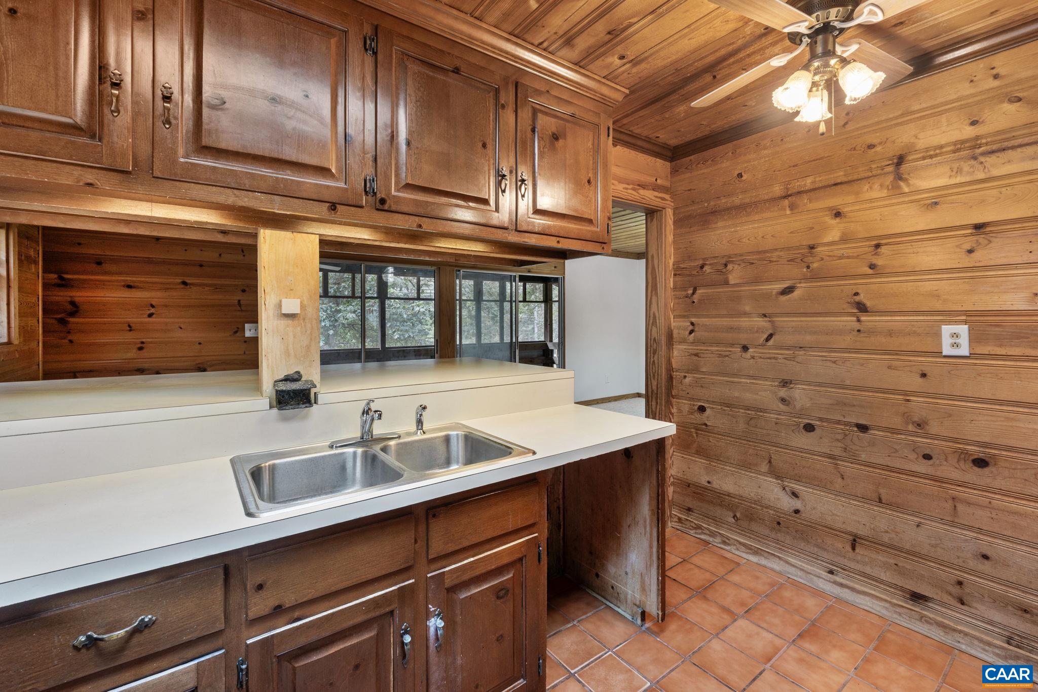 345 WALNUT SHADE RD, LOUISA, Virginia 23093, 2 Bedrooms Bedrooms, ,2 BathroomsBathrooms,Residential,Your Hideaway,345 WALNUT SHADE RD,669585 MLS # 669585