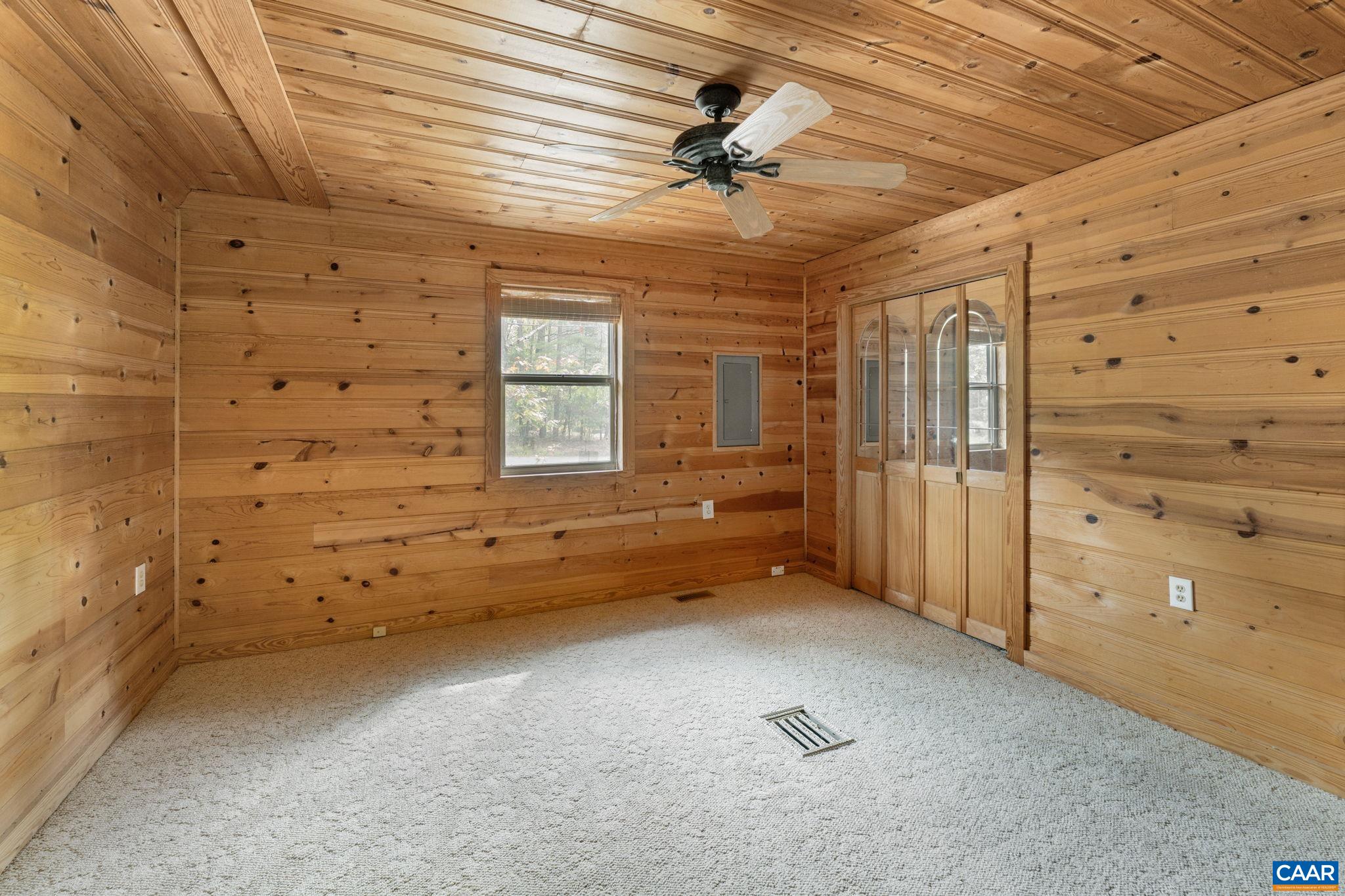 345 WALNUT SHADE RD, LOUISA, Virginia 23093, 2 Bedrooms Bedrooms, ,2 BathroomsBathrooms,Residential,Your Hideaway,345 WALNUT SHADE RD,669585 MLS # 669585
