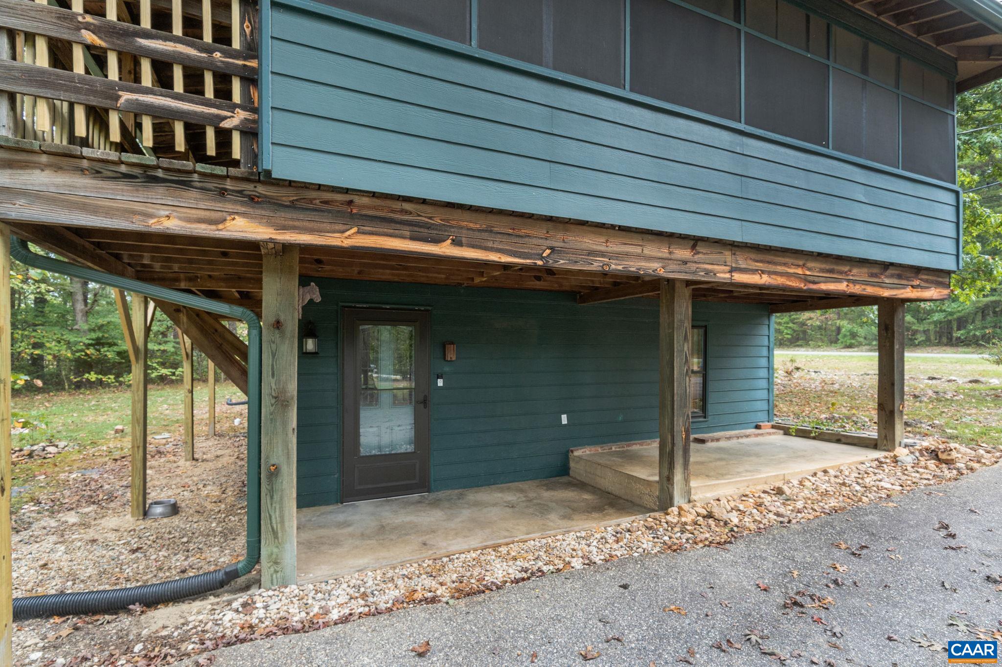 345 WALNUT SHADE RD, LOUISA, Virginia 23093, 2 Bedrooms Bedrooms, ,2 BathroomsBathrooms,Residential,Your Hideaway,345 WALNUT SHADE RD,669585 MLS # 669585
