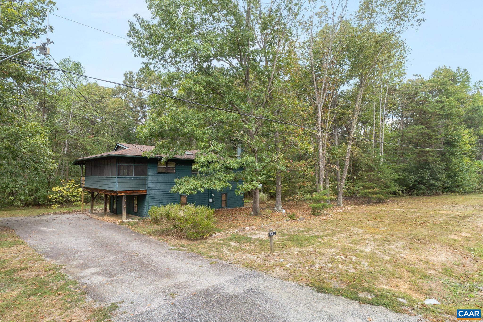 345 WALNUT SHADE RD, LOUISA, Virginia 23093, 2 Bedrooms Bedrooms, ,2 BathroomsBathrooms,Residential,Your Hideaway,345 WALNUT SHADE RD,669585 MLS # 669585