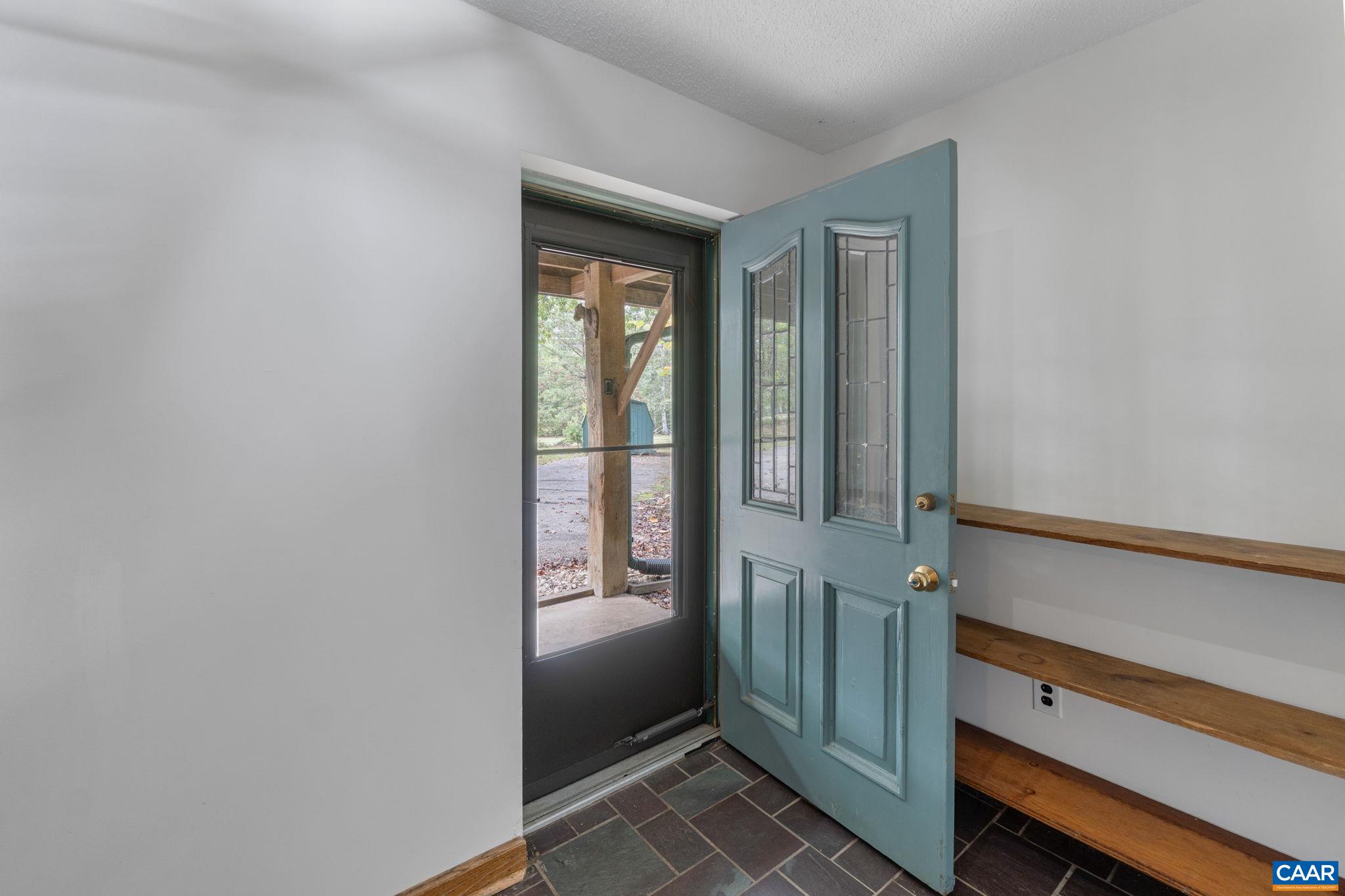 345 WALNUT SHADE RD, LOUISA, Virginia 23093, 2 Bedrooms Bedrooms, ,2 BathroomsBathrooms,Residential,Your Hideaway,345 WALNUT SHADE RD,669585 MLS # 669585