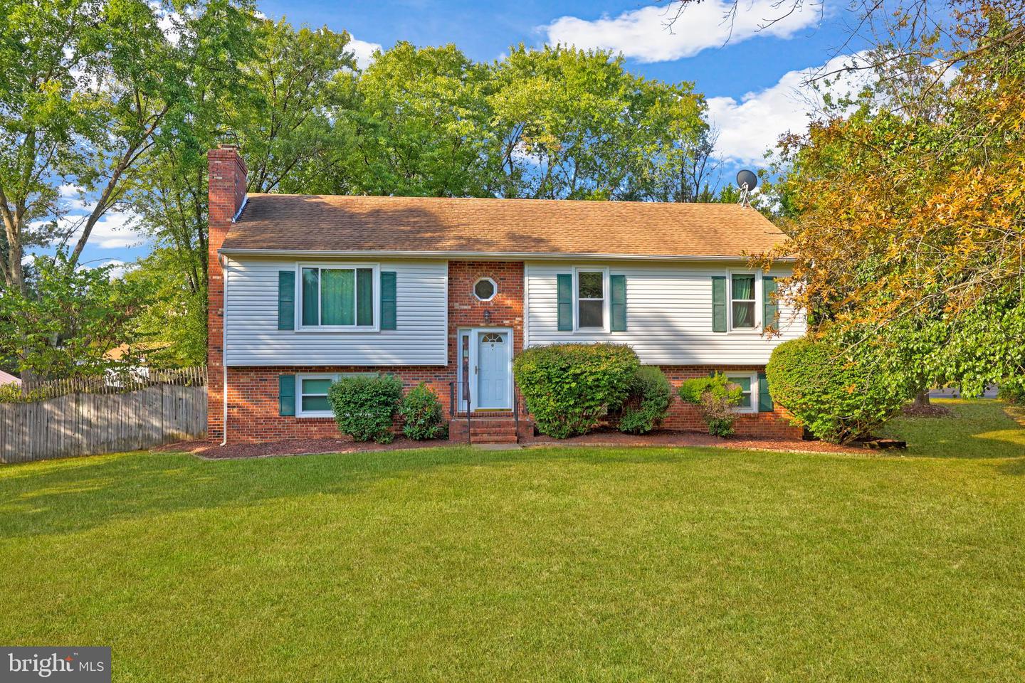 16 BUCK RD, STAFFORD, Virginia 22556, 5 Bedrooms Bedrooms, ,3 BathroomsBathrooms,Residential,For sale,16 BUCK RD,VAST2042042 MLS # VAST2042042