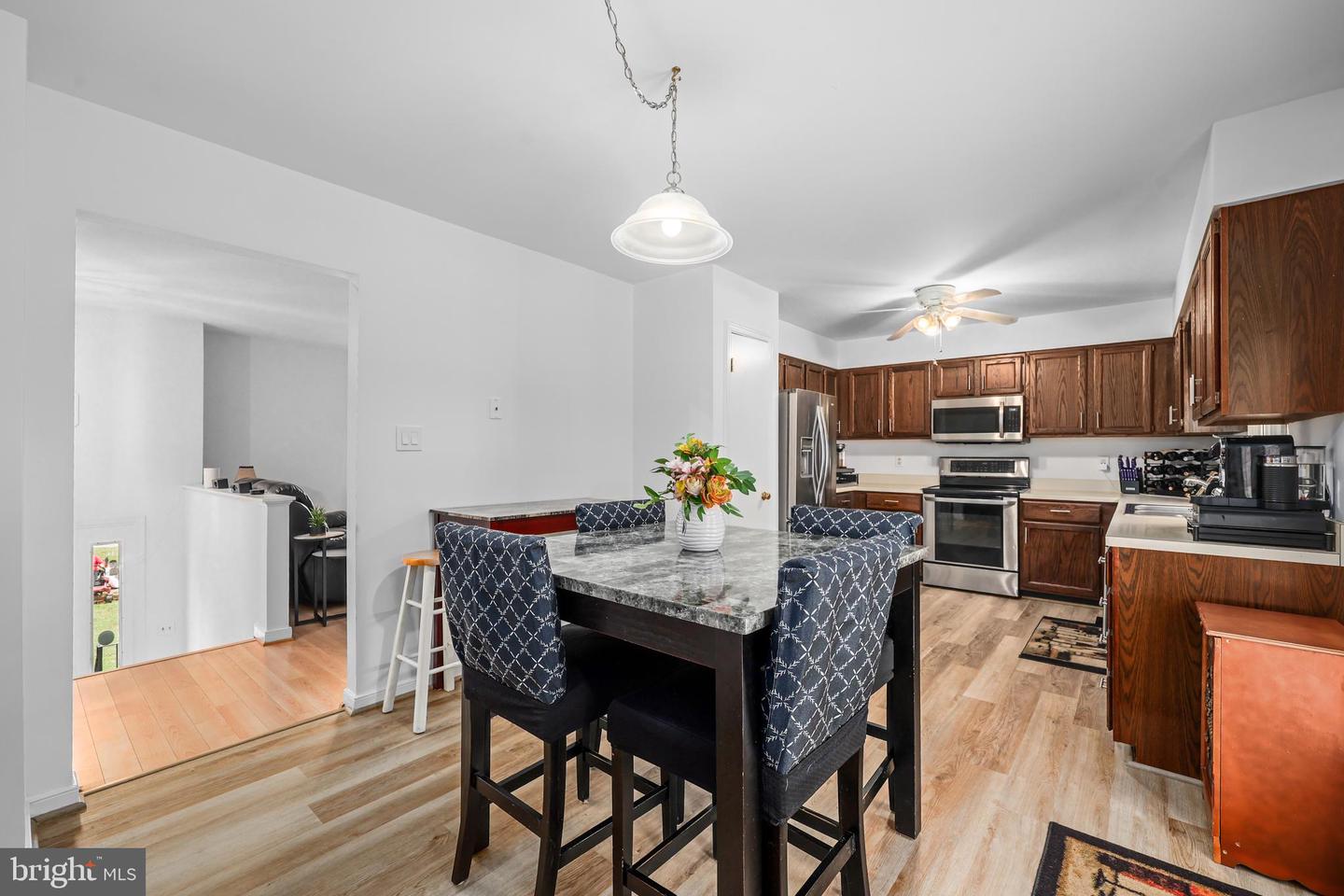 16 BUCK RD, STAFFORD, Virginia 22556, 5 Bedrooms Bedrooms, ,3 BathroomsBathrooms,Residential,For sale,16 BUCK RD,VAST2042042 MLS # VAST2042042