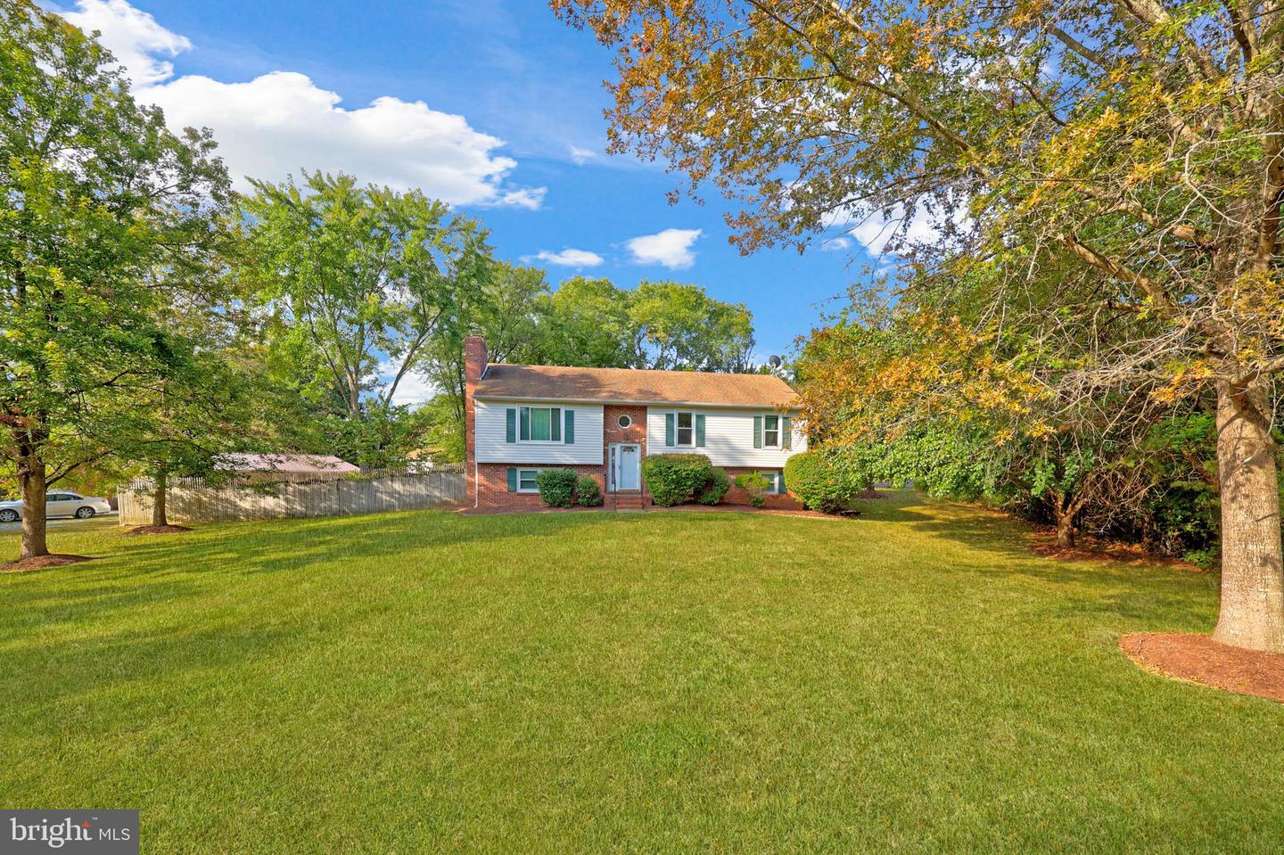 16 BUCK RD, STAFFORD, Virginia 22556, 5 Bedrooms Bedrooms, ,3 BathroomsBathrooms,Residential,For sale,16 BUCK RD,VAST2042042 MLS # VAST2042042