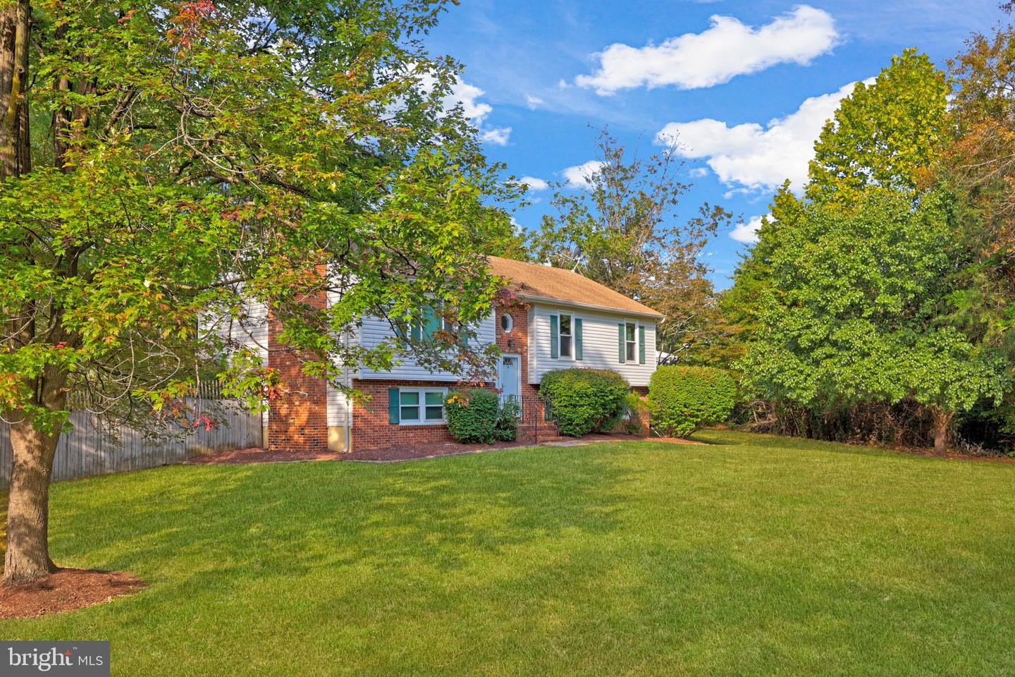 16 BUCK RD, STAFFORD, Virginia 22556, 5 Bedrooms Bedrooms, ,3 BathroomsBathrooms,Residential,For sale,16 BUCK RD,VAST2042042 MLS # VAST2042042