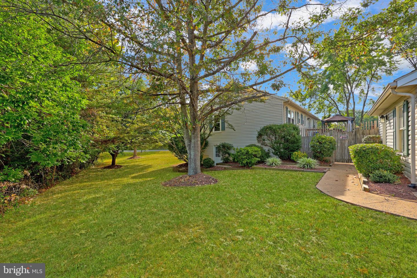 16 BUCK RD, STAFFORD, Virginia 22556, 5 Bedrooms Bedrooms, ,3 BathroomsBathrooms,Residential,For sale,16 BUCK RD,VAST2042042 MLS # VAST2042042
