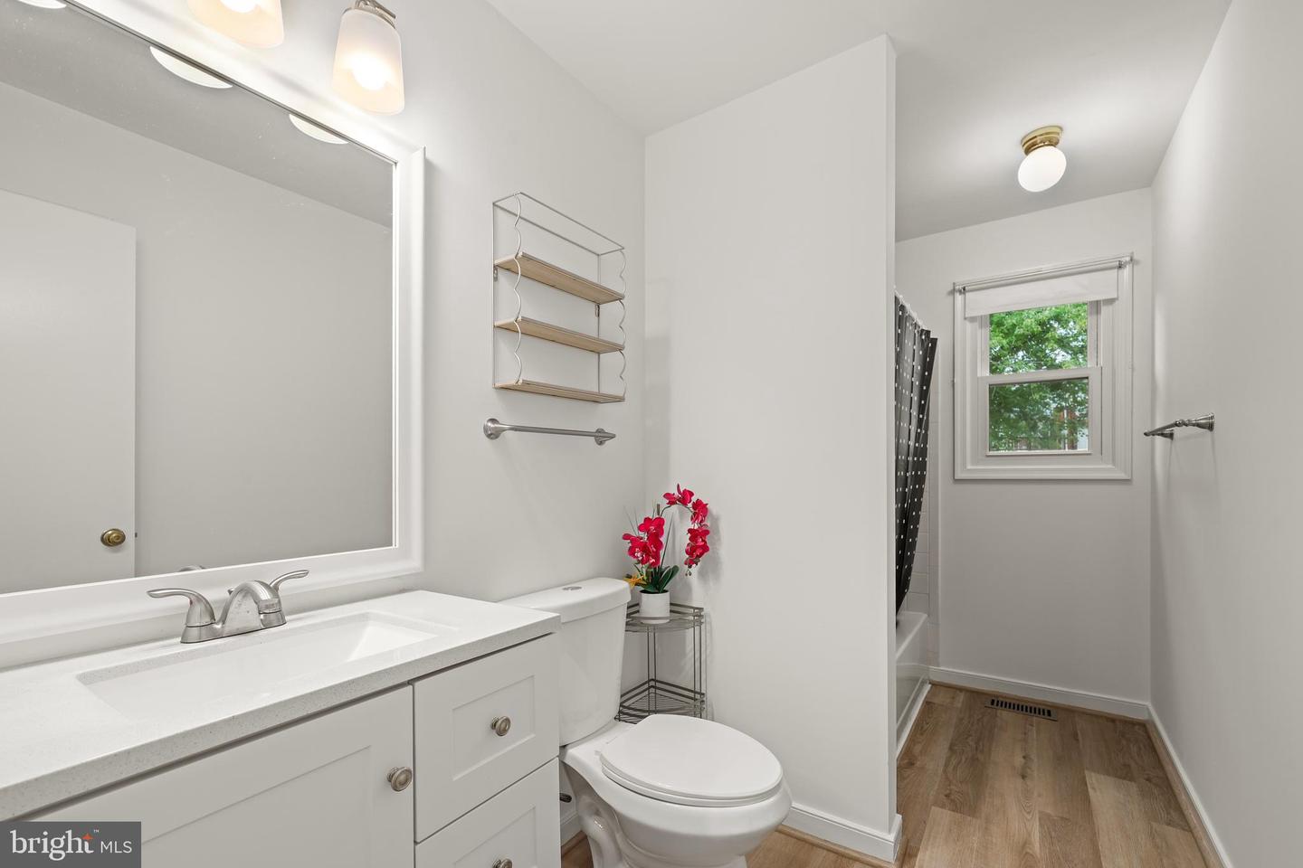 16 BUCK RD, STAFFORD, Virginia 22556, 5 Bedrooms Bedrooms, ,3 BathroomsBathrooms,Residential,For sale,16 BUCK RD,VAST2042042 MLS # VAST2042042