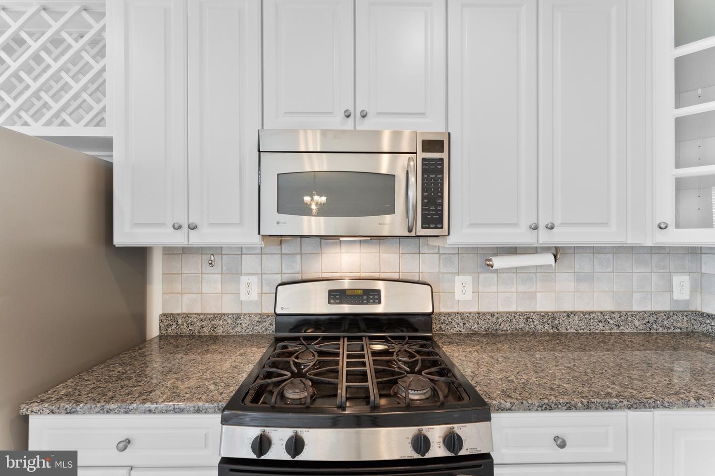 4357 PALTON DR, DUMFRIES, Virginia 22025, 3 Bedrooms Bedrooms, ,3 BathroomsBathrooms,Residential,For sale,4357 PALTON DR,VAPW2102244 MLS # VAPW2102244