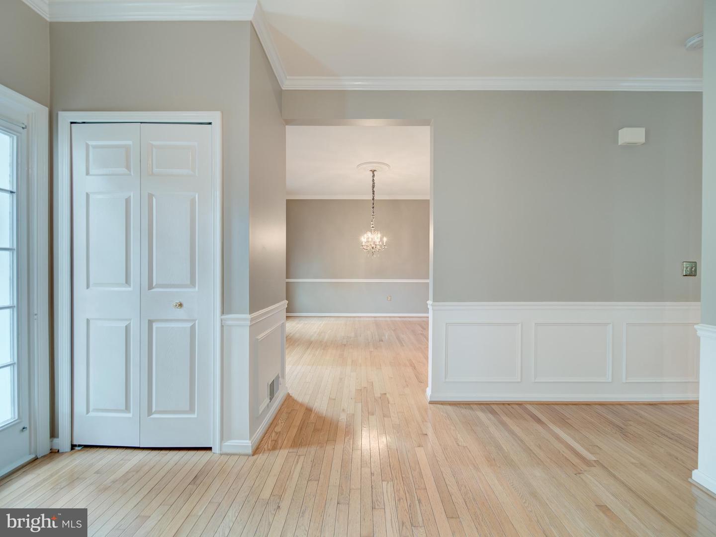 15292 SURREY HOUSE WAY, CENTREVILLE, Virginia 20120, 5 Bedrooms Bedrooms, ,3 BathroomsBathrooms,Residential,For sale,15292 SURREY HOUSE WAY,VAFX2264876 MLS # VAFX2264876