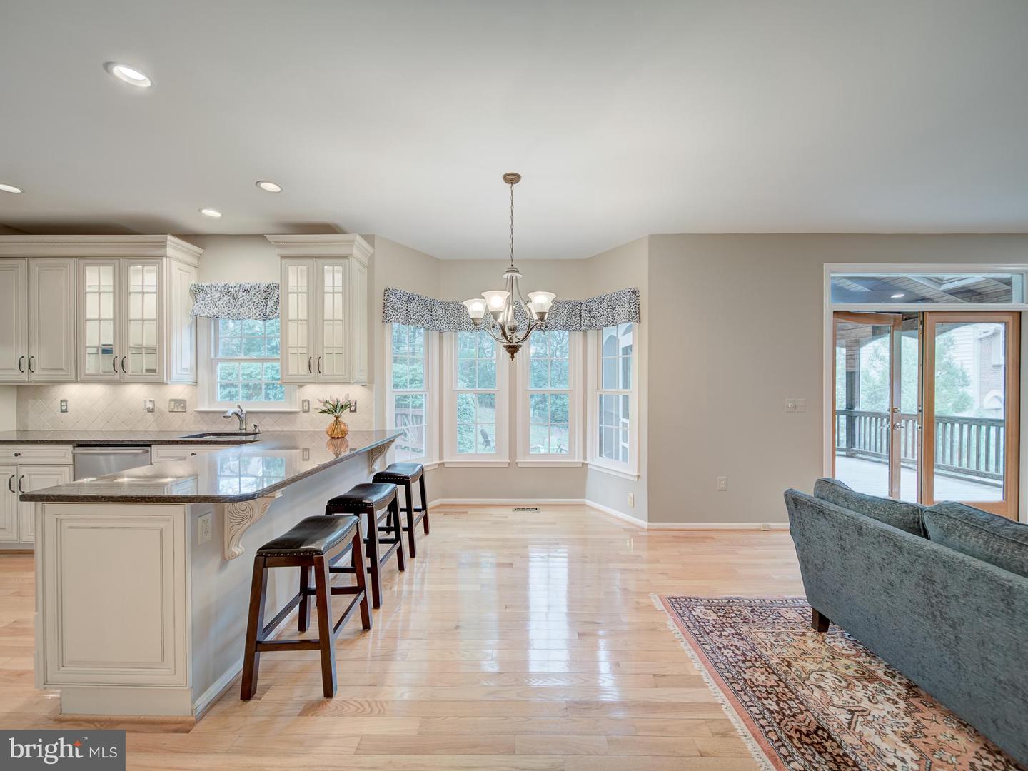 15292 SURREY HOUSE WAY, CENTREVILLE, Virginia 20120, 5 Bedrooms Bedrooms, ,3 BathroomsBathrooms,Residential,For sale,15292 SURREY HOUSE WAY,VAFX2264876 MLS # VAFX2264876
