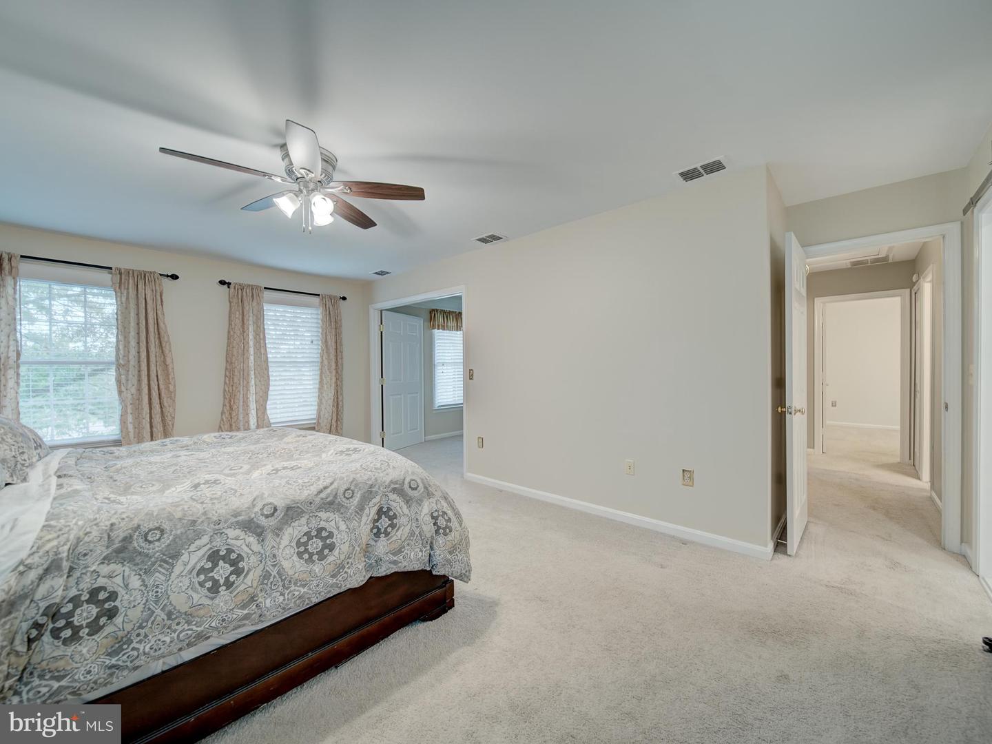 15292 SURREY HOUSE WAY, CENTREVILLE, Virginia 20120, 5 Bedrooms Bedrooms, ,3 BathroomsBathrooms,Residential,For sale,15292 SURREY HOUSE WAY,VAFX2264876 MLS # VAFX2264876