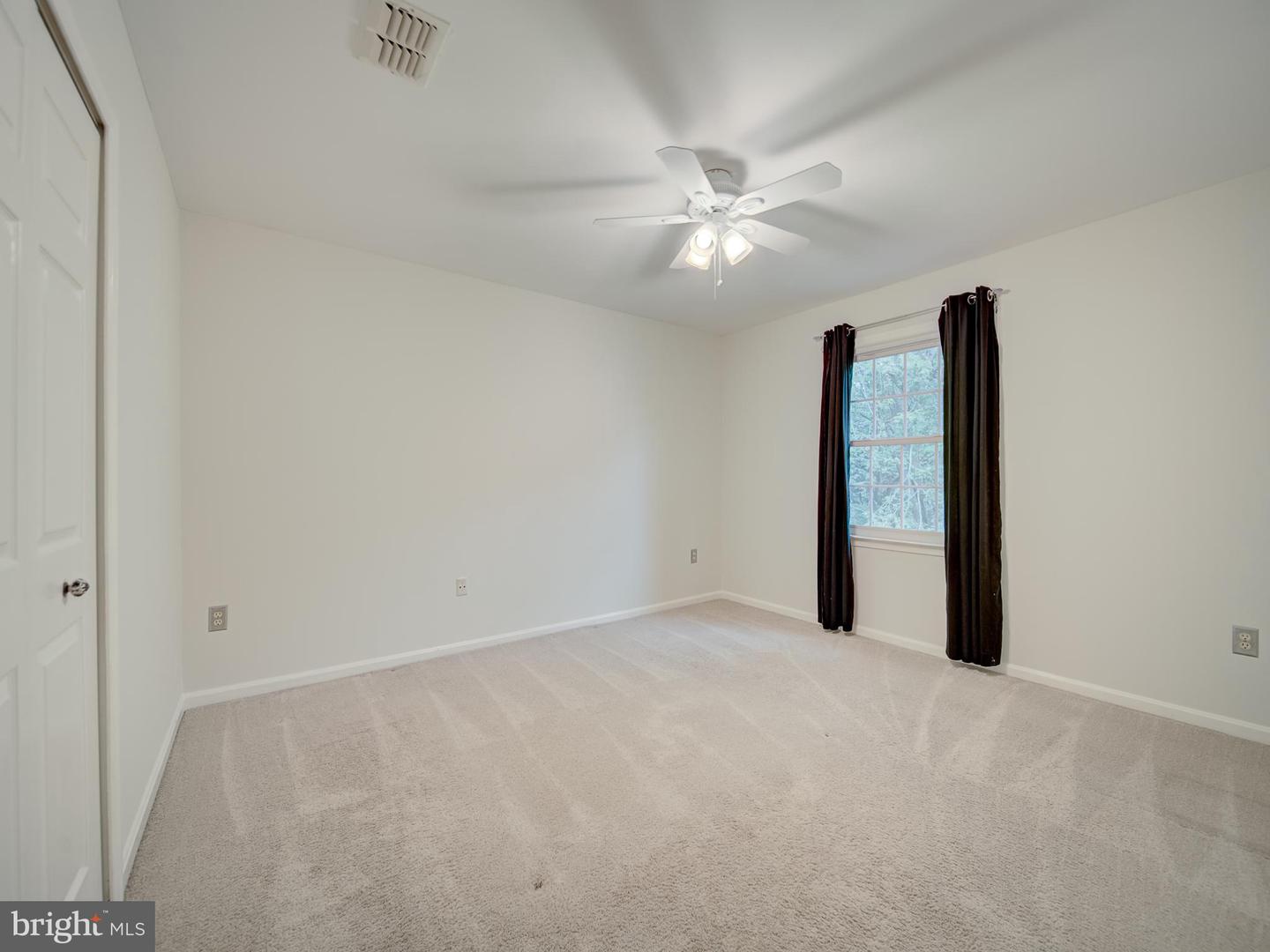 15292 SURREY HOUSE WAY, CENTREVILLE, Virginia 20120, 5 Bedrooms Bedrooms, ,3 BathroomsBathrooms,Residential,For sale,15292 SURREY HOUSE WAY,VAFX2264876 MLS # VAFX2264876