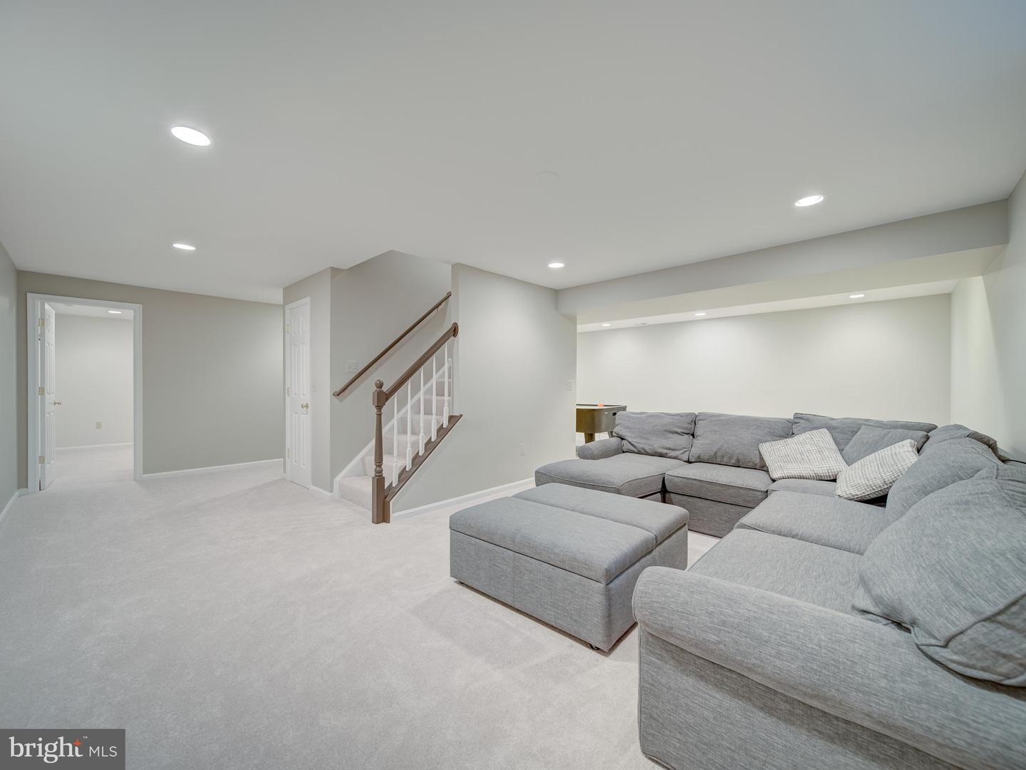 15292 SURREY HOUSE WAY, CENTREVILLE, Virginia 20120, 5 Bedrooms Bedrooms, ,3 BathroomsBathrooms,Residential,For sale,15292 SURREY HOUSE WAY,VAFX2264876 MLS # VAFX2264876