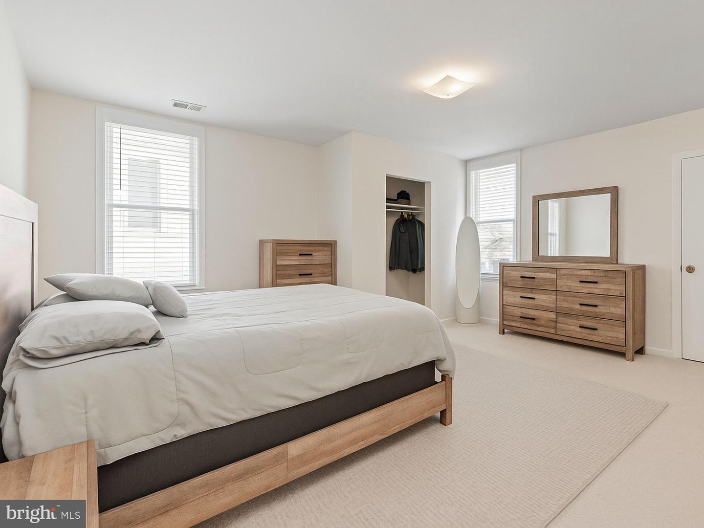 2621 UNIVERSITY PL NW, WASHINGTON, District Of Columbia 20009, 5 Bedrooms Bedrooms, ,3 BathroomsBathrooms,Residential,For sale,2621 UNIVERSITY PL NW,DCDC2220318 MLS # DCDC2220318