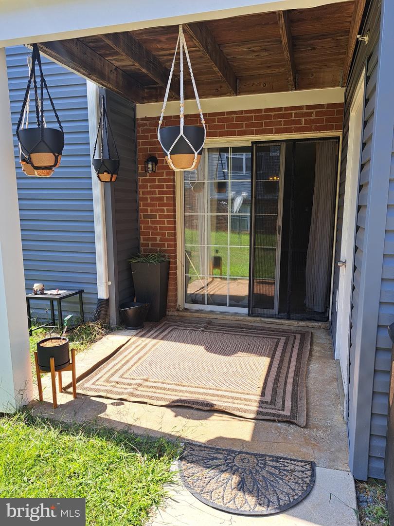 200 DOVER PL #2, STAFFORD, Virginia 22556, 2 Bedrooms Bedrooms, 4 Rooms Rooms,2 BathroomsBathrooms,Residential,For sale,200 DOVER PL #2,VAST2042504 MLS # VAST2042504