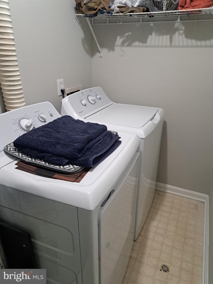 200 DOVER PL #2, STAFFORD, Virginia 22556, 2 Bedrooms Bedrooms, 4 Rooms Rooms,2 BathroomsBathrooms,Residential,For sale,200 DOVER PL #2,VAST2042504 MLS # VAST2042504