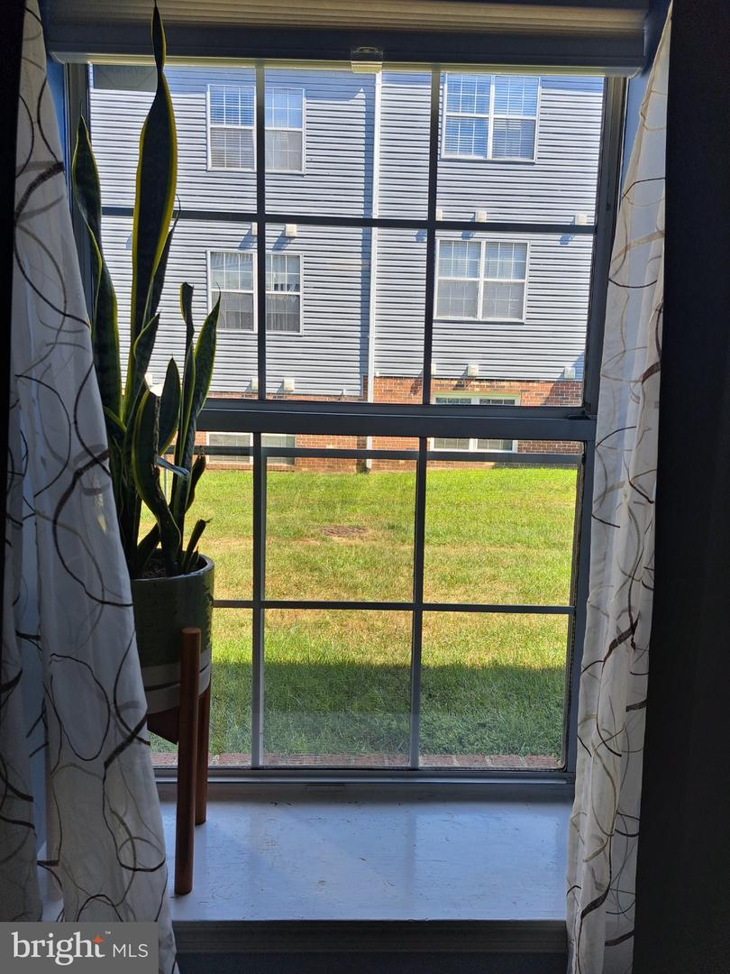 200 DOVER PL #2, STAFFORD, Virginia 22556, 2 Bedrooms Bedrooms, 4 Rooms Rooms,2 BathroomsBathrooms,Residential,For sale,200 DOVER PL #2,VAST2042504 MLS # VAST2042504