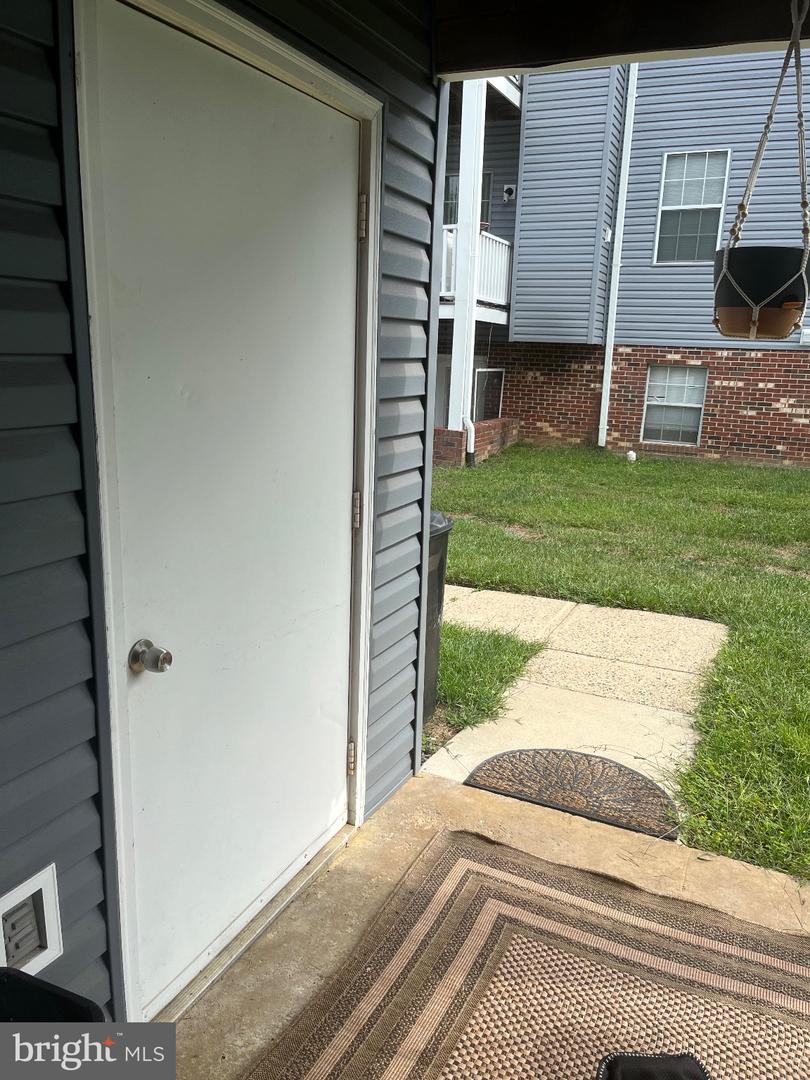 200 DOVER PL #2, STAFFORD, Virginia 22556, 2 Bedrooms Bedrooms, 4 Rooms Rooms,2 BathroomsBathrooms,Residential,For sale,200 DOVER PL #2,VAST2042504 MLS # VAST2042504