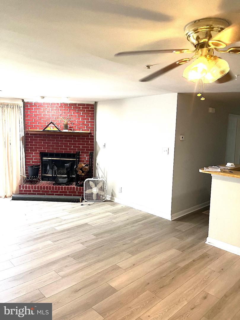 200 DOVER PL #2, STAFFORD, Virginia 22556, 2 Bedrooms Bedrooms, 4 Rooms Rooms,2 BathroomsBathrooms,Residential,For sale,200 DOVER PL #2,VAST2042504 MLS # VAST2042504